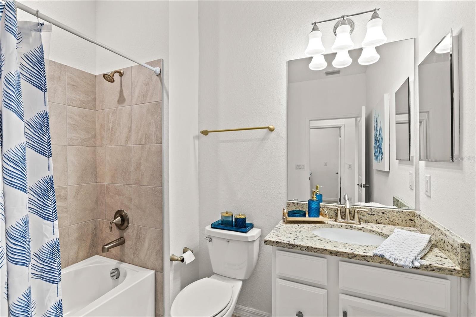6005 WORSHAM LN #103, BRADENTON, FL, 34211