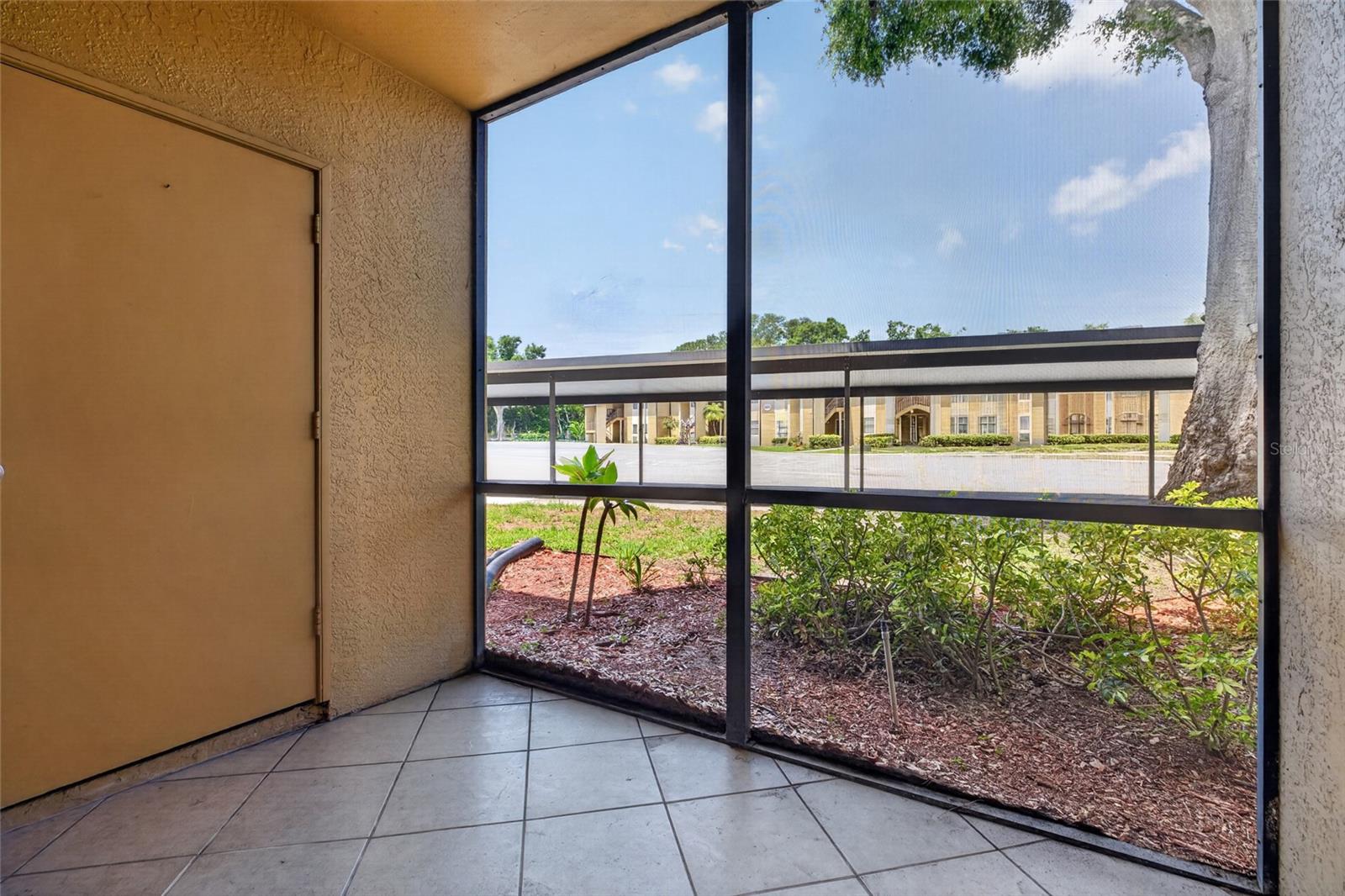 10125 SAILWINDS BLVD N #104, LARGO, FL, 33773