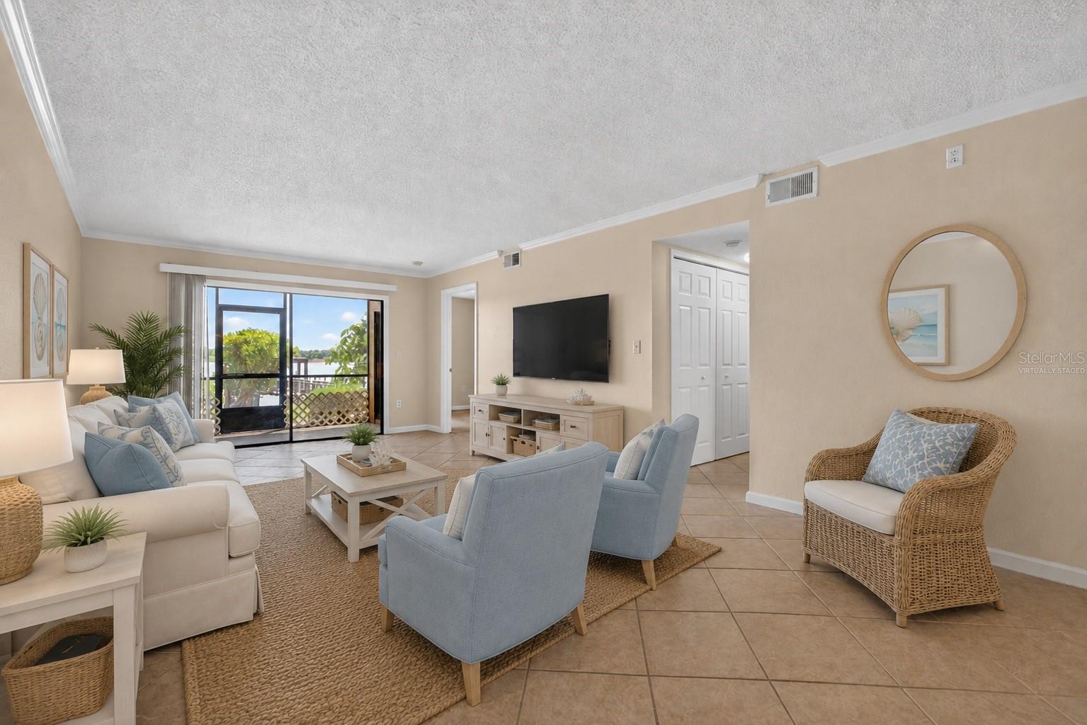 10125 SAILWINDS BLVD N #104, LARGO, FL, 33773