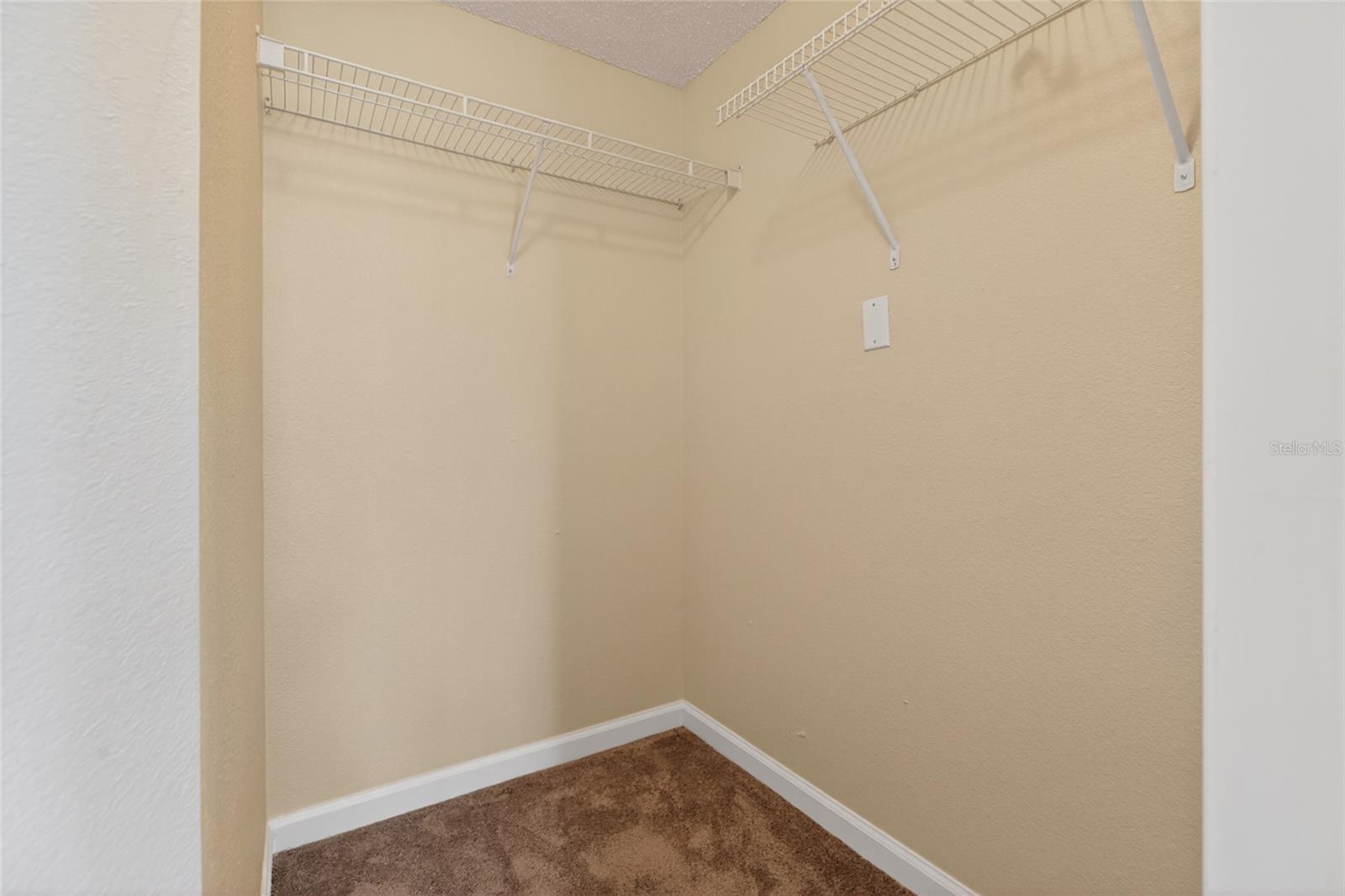10125 SAILWINDS BLVD N #104, LARGO, FL, 33773