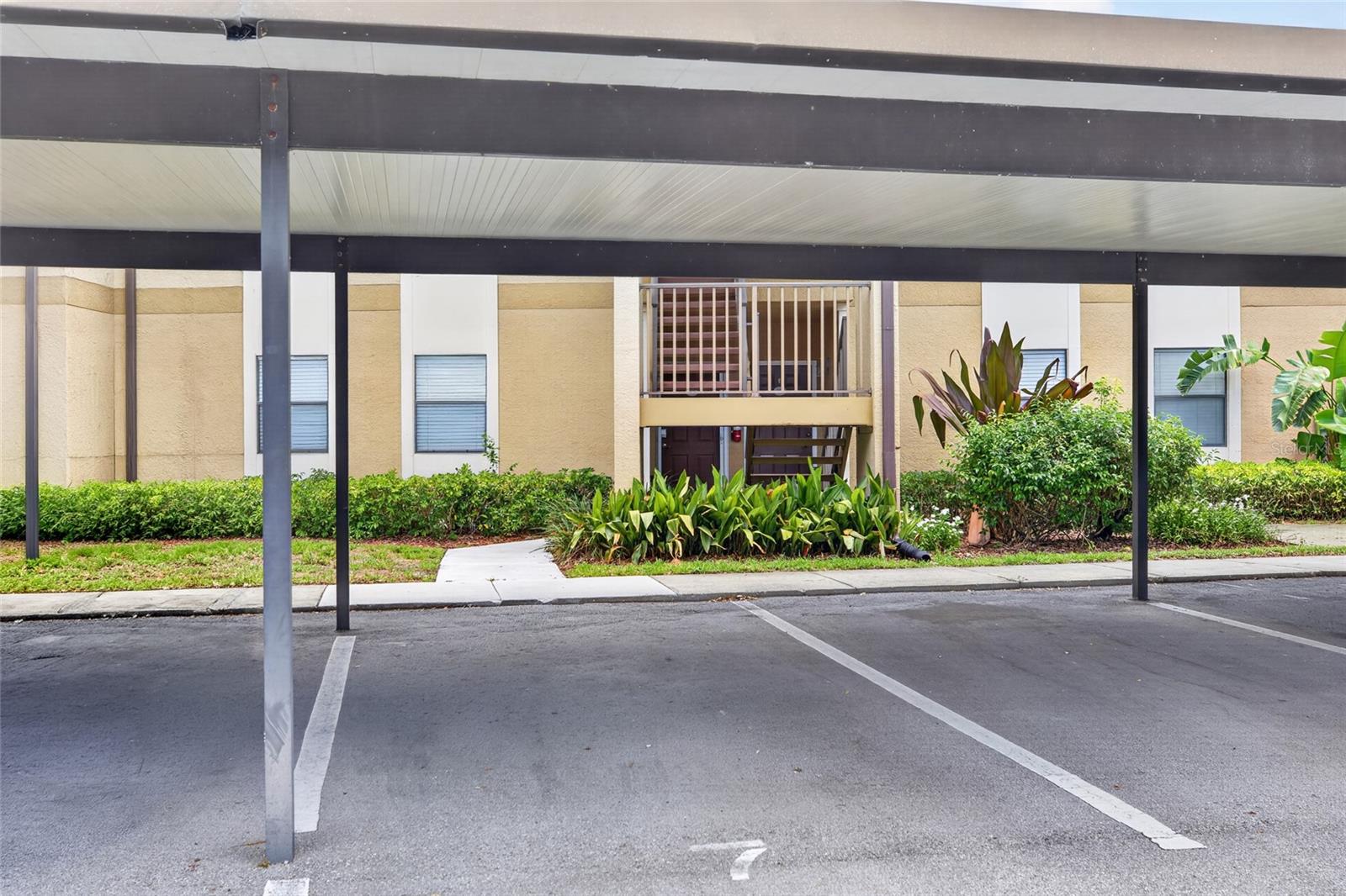 10125 SAILWINDS BLVD N #104, LARGO, FL, 33773