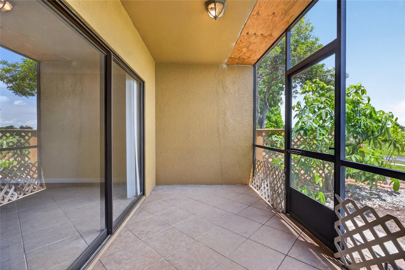 10125 SAILWINDS BLVD N #104, LARGO, FL, 33773