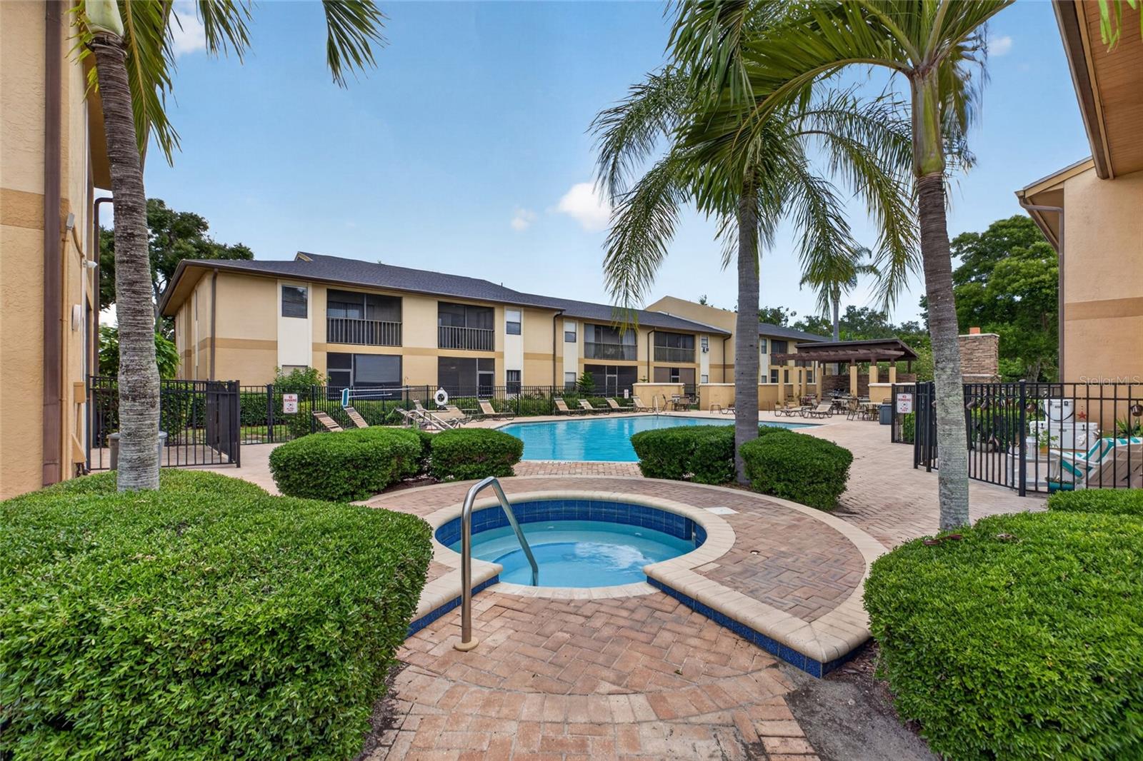 10125 SAILWINDS BLVD N #104, LARGO, FL, 33773