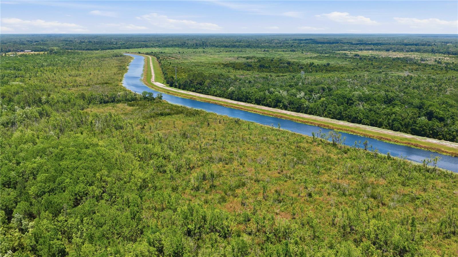 495 FISHER RD, OCKLAWAHA, FL, 32179