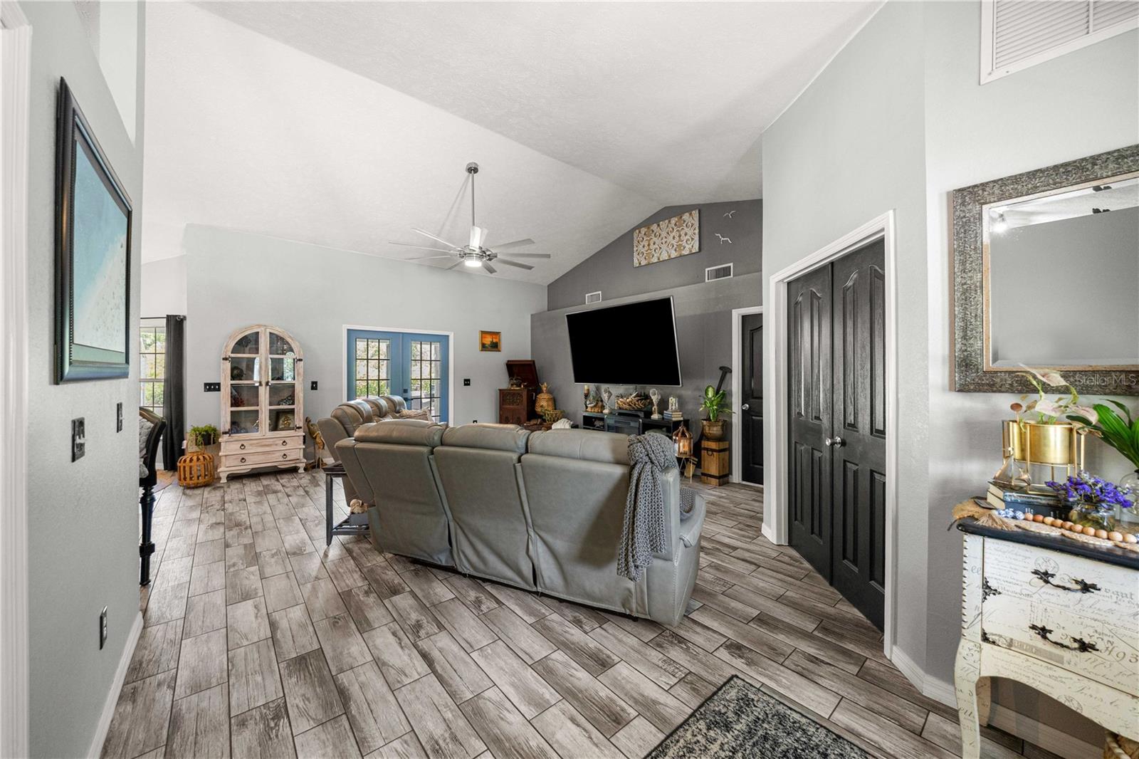 495 FISHER RD, OCKLAWAHA, FL, 32179
