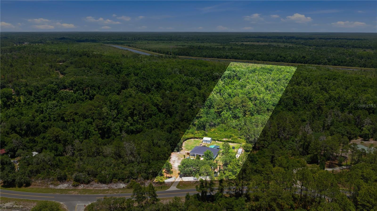 495 FISHER RD, OCKLAWAHA, FL, 32179