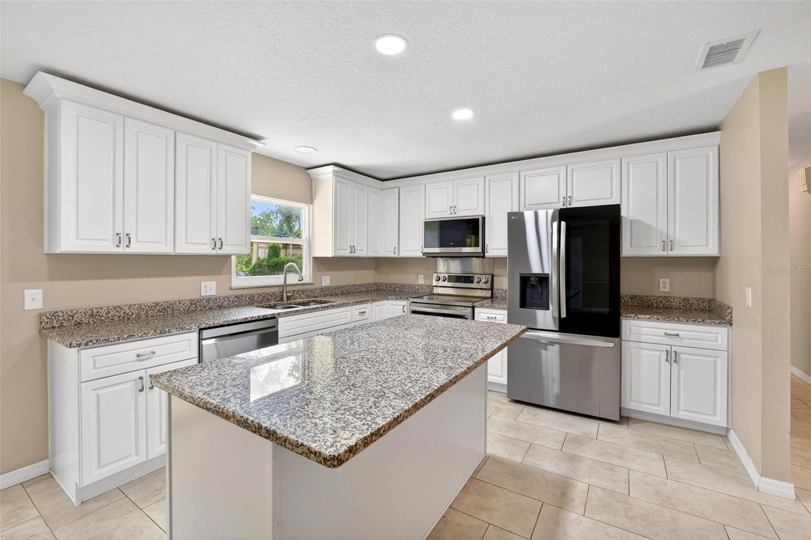 481 S TRIPLET LAKE DR, CASSELBERRY, FL, 32707
