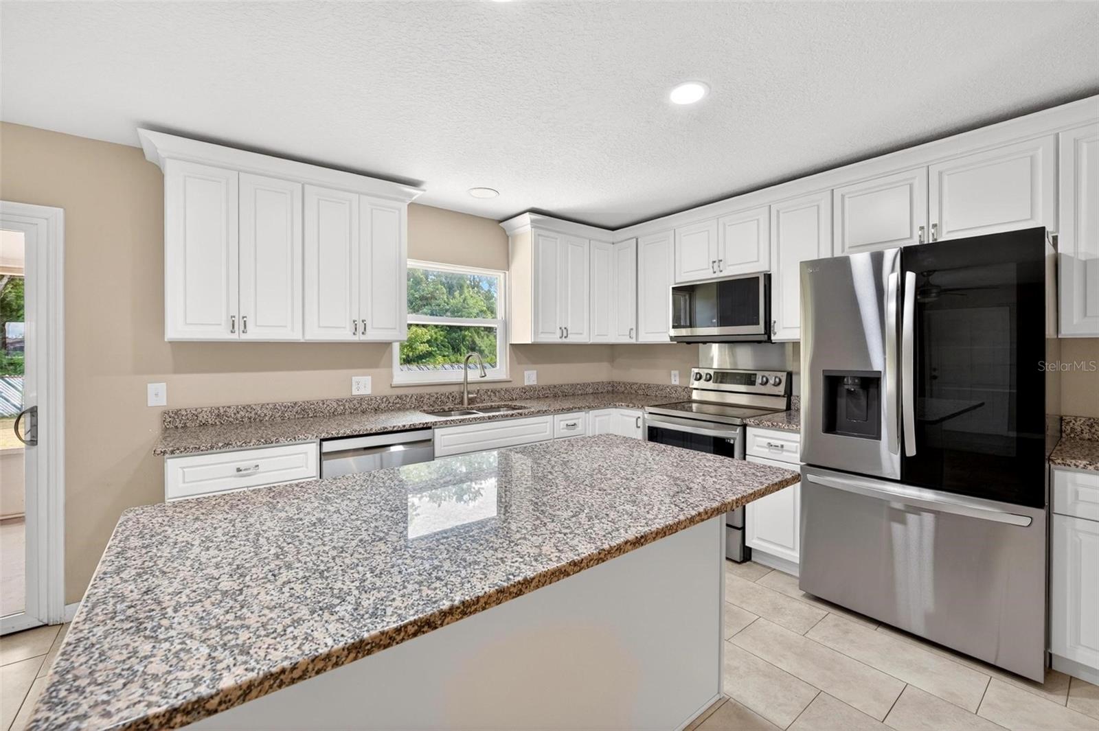 481 S TRIPLET LAKE DR, CASSELBERRY, FL, 32707