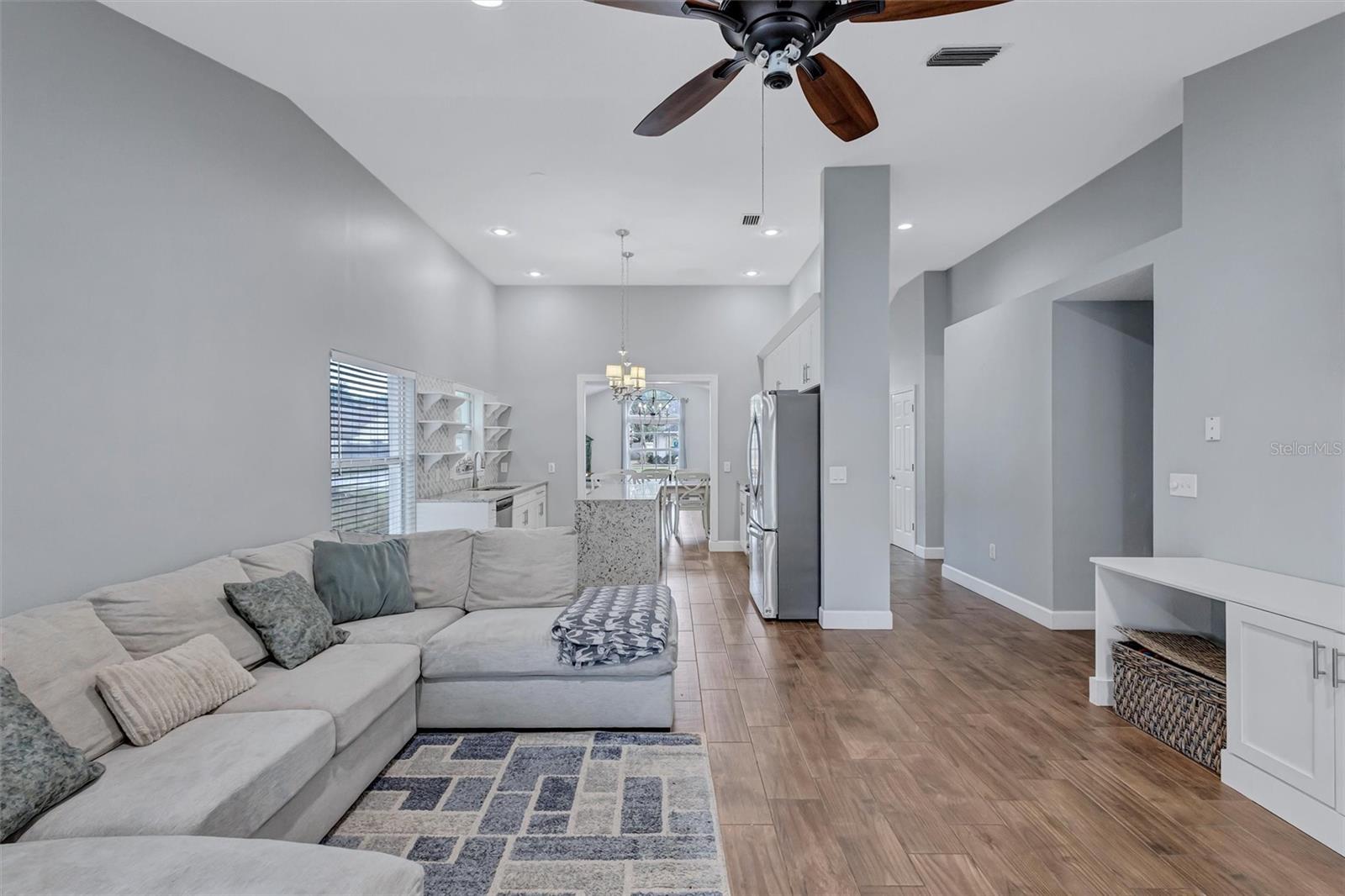 4909 6TH AVE E, BRADENTON, FL, 34208