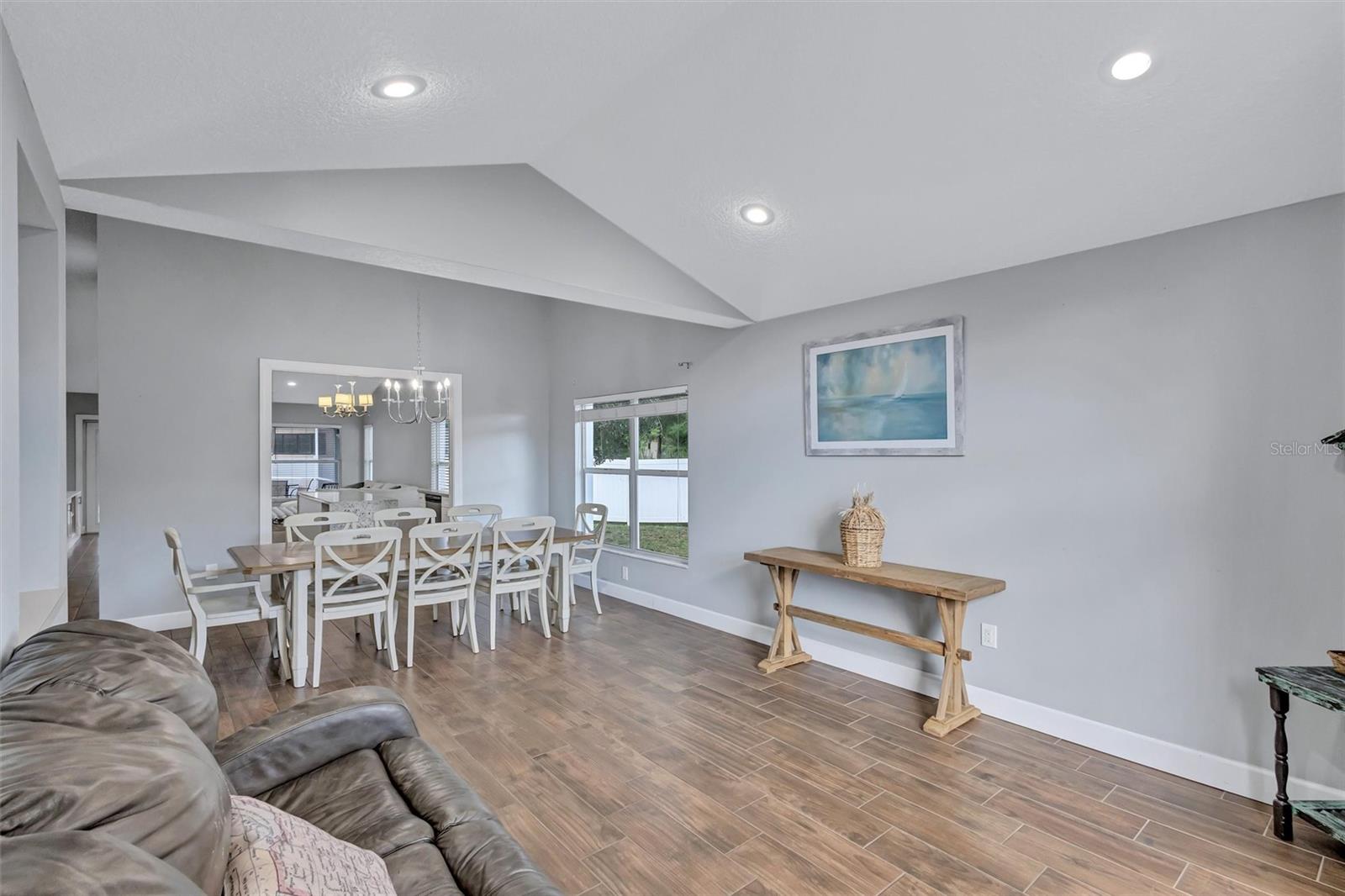 4909 6TH AVE E, BRADENTON, FL, 34208
