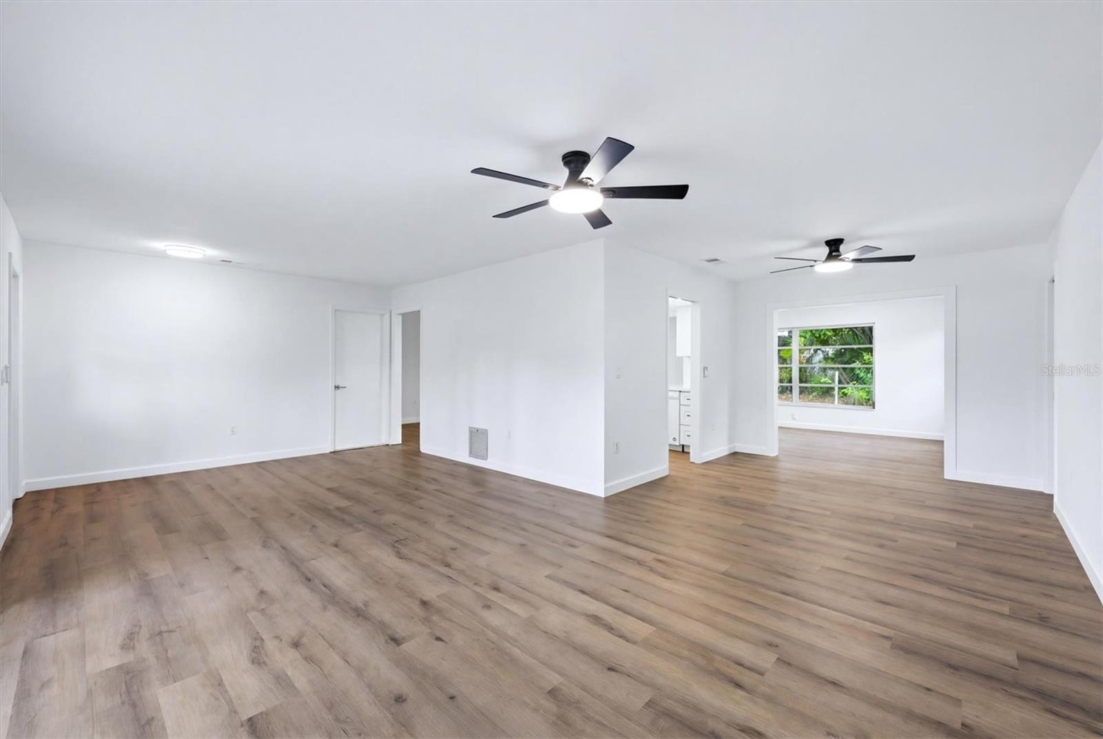 4100 TEE RD, SARASOTA, FL, 34235