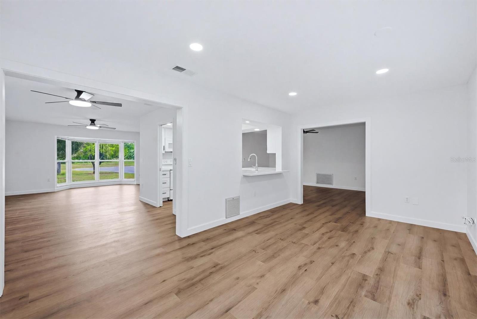 4100 TEE RD, SARASOTA, FL, 34235