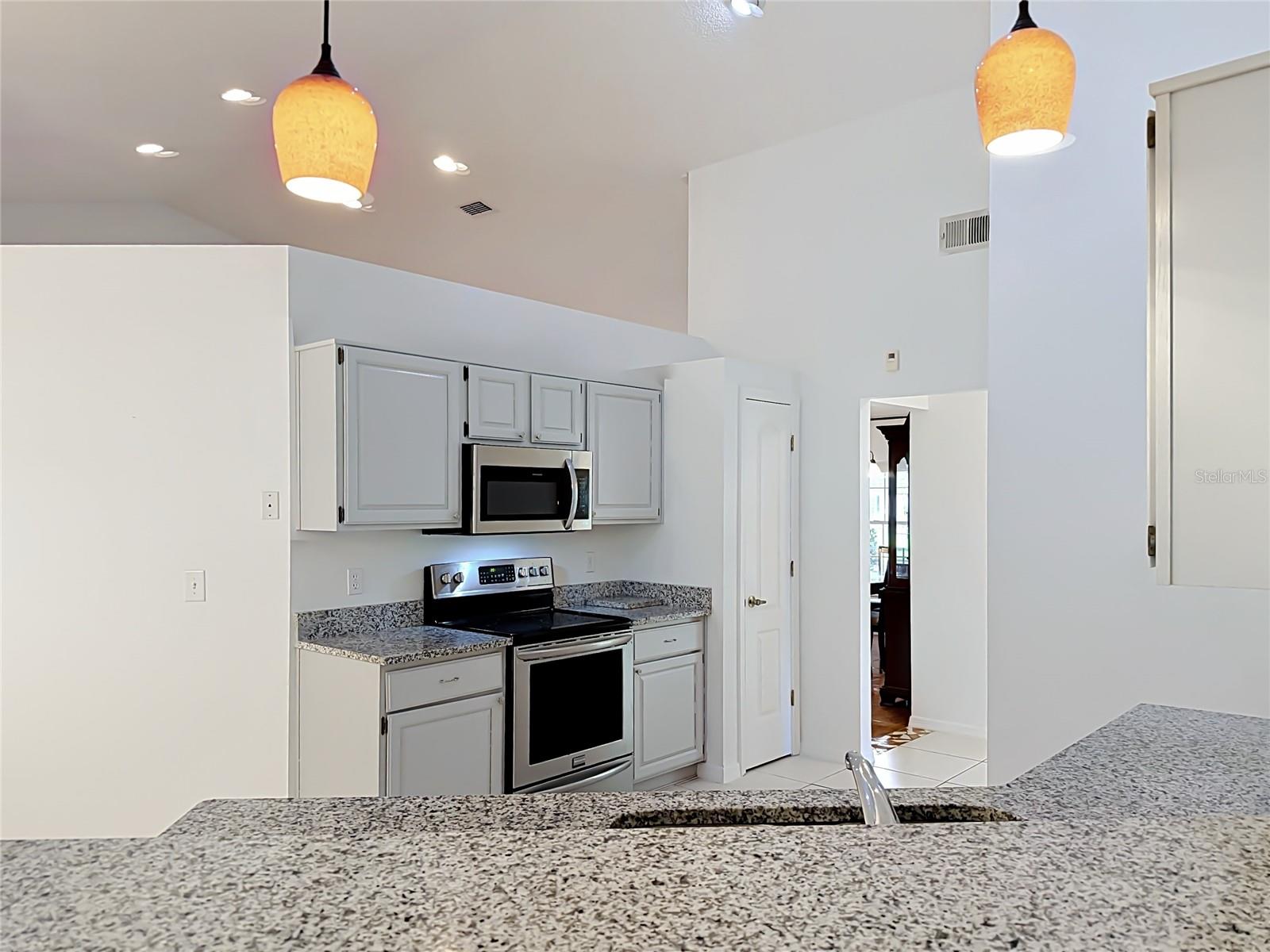 10719 FAIRHAVEN WAY, ORLANDO, FL, 32825