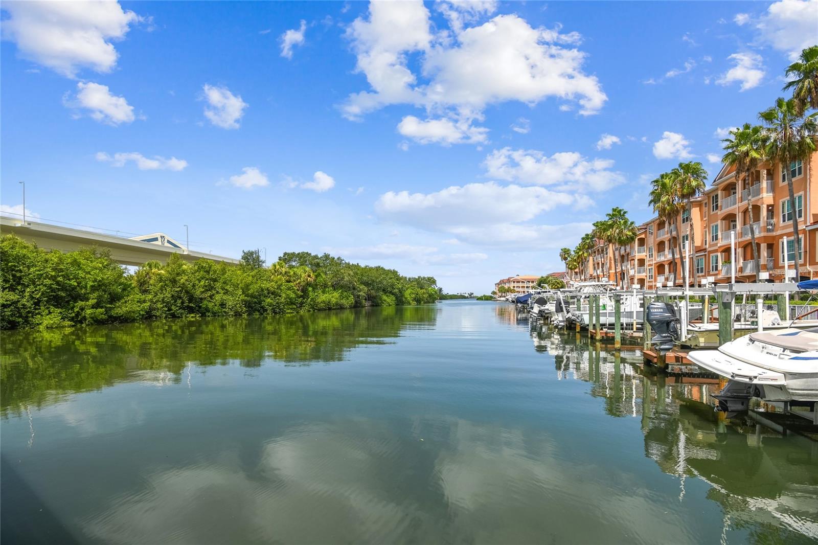 5000 CULBREATH KEY WAY #2-201, TAMPA, FL, 33611