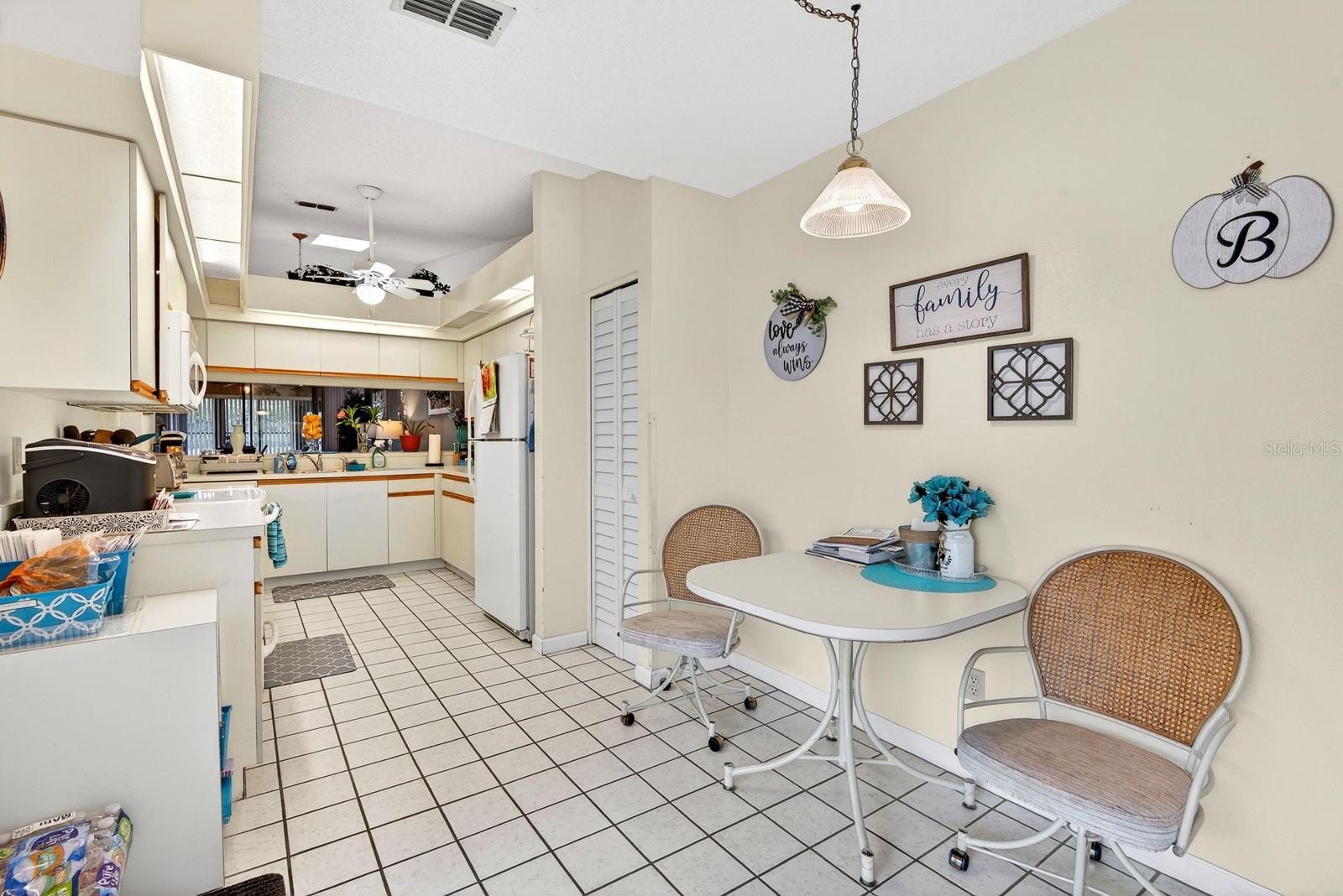 7126 28TH AVENUE DR W #2250, BRADENTON, FL, 34209