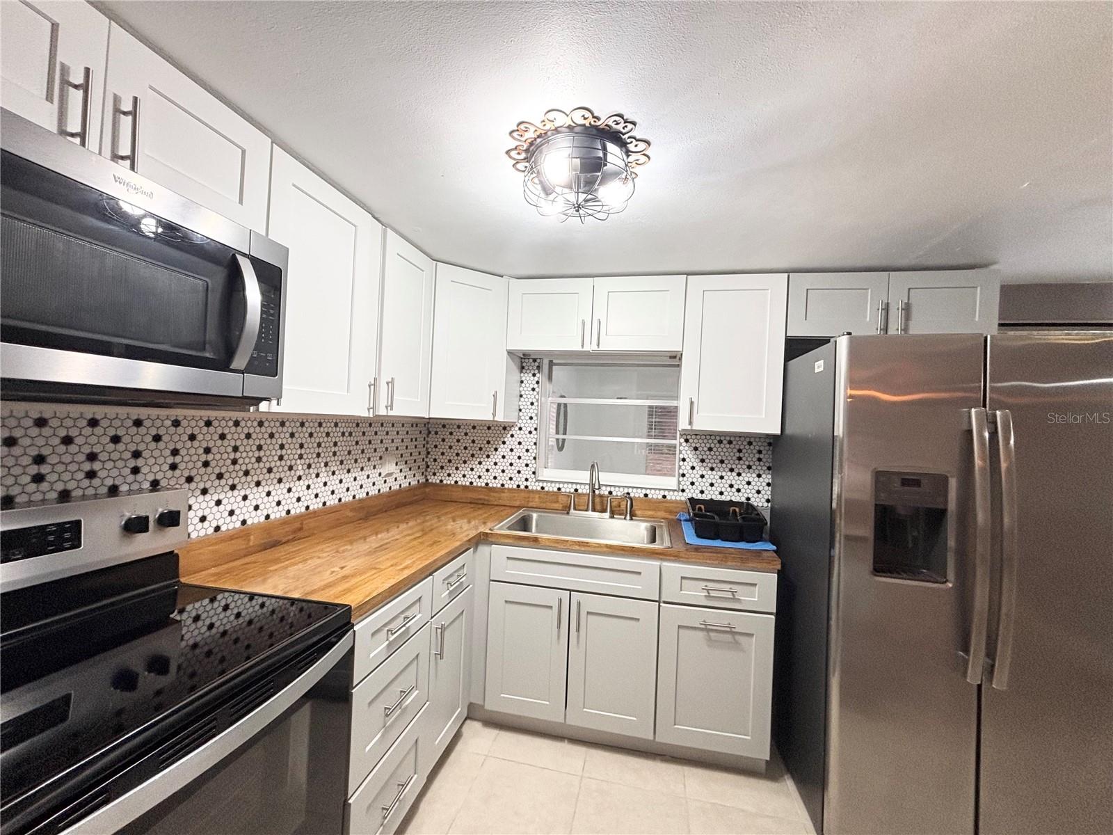 26 S OSCEOLA ST, BEVERLY HILLS, FL, 34465