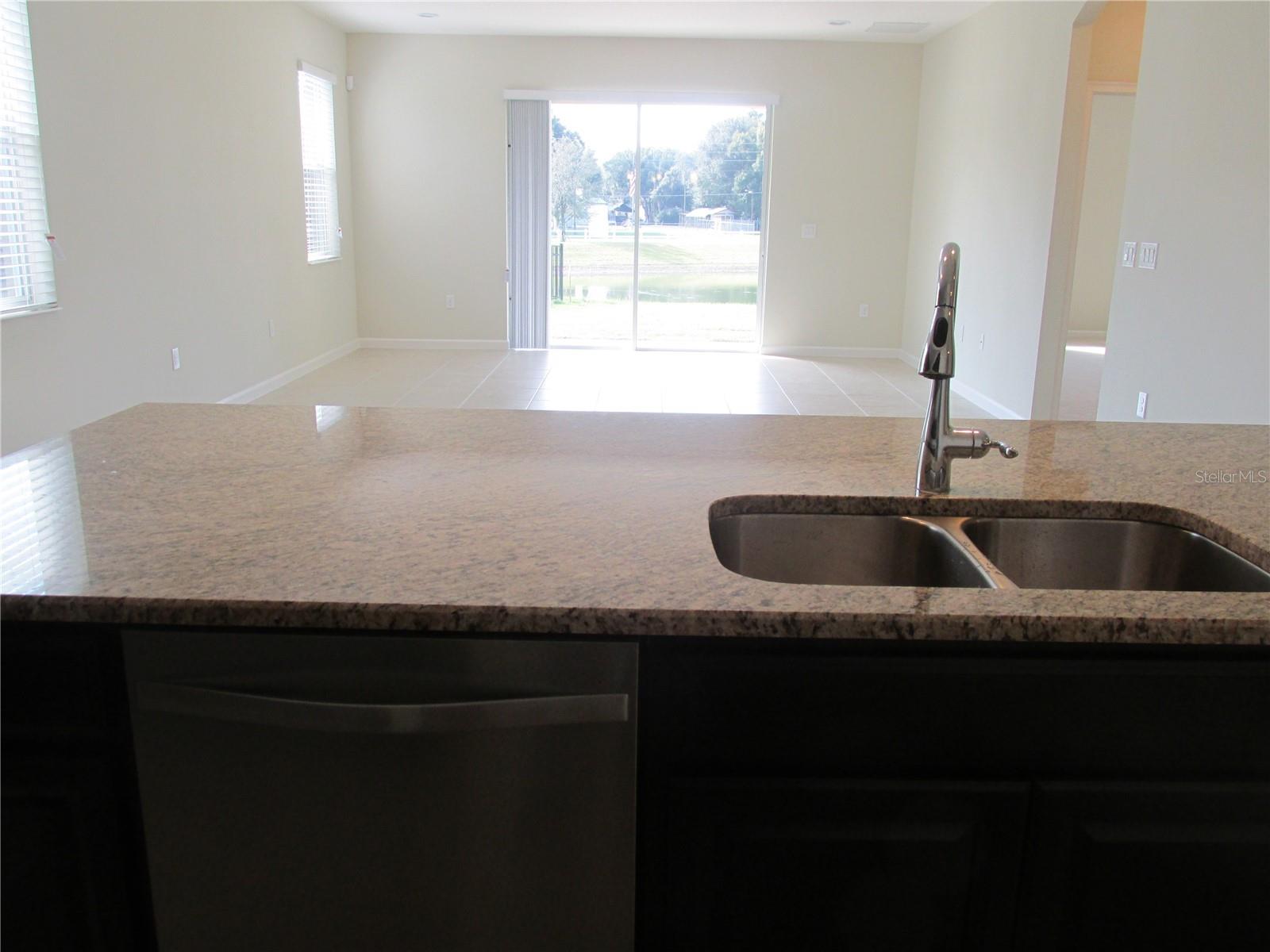 2404 SABASTIAN ST, MOUNT DORA, FL, 32757