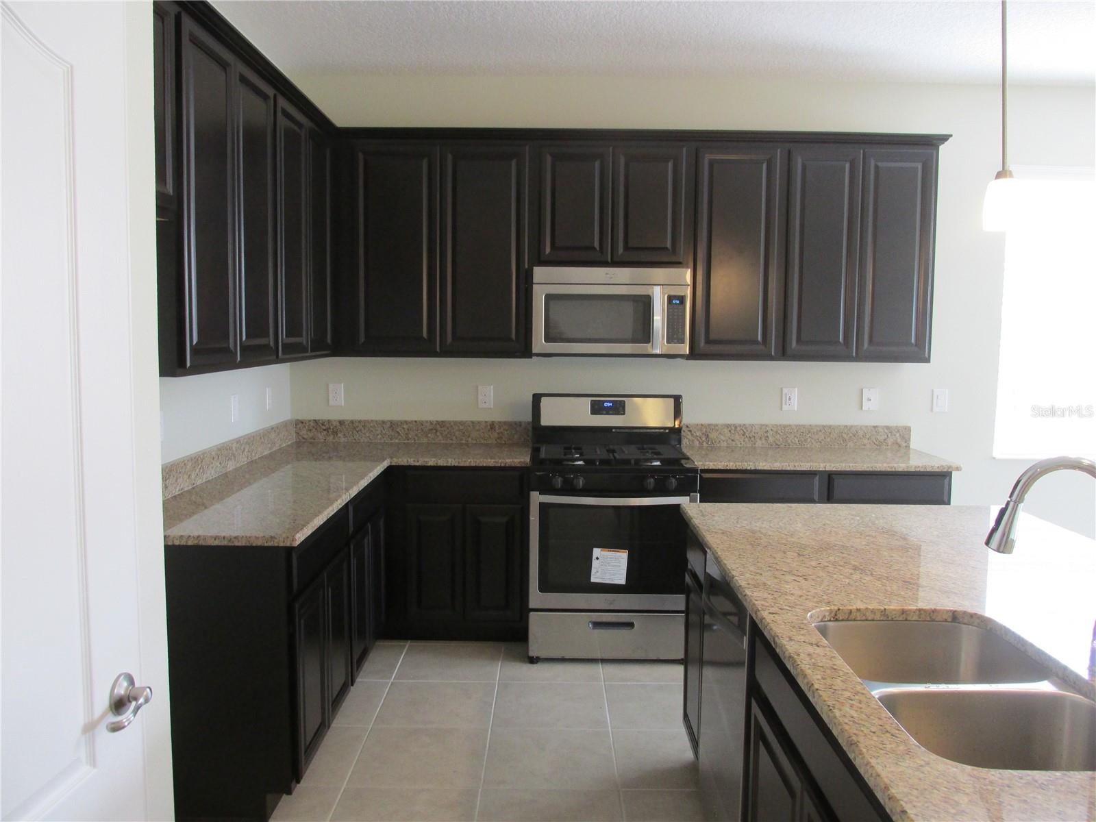 2404 SABASTIAN ST, MOUNT DORA, FL, 32757