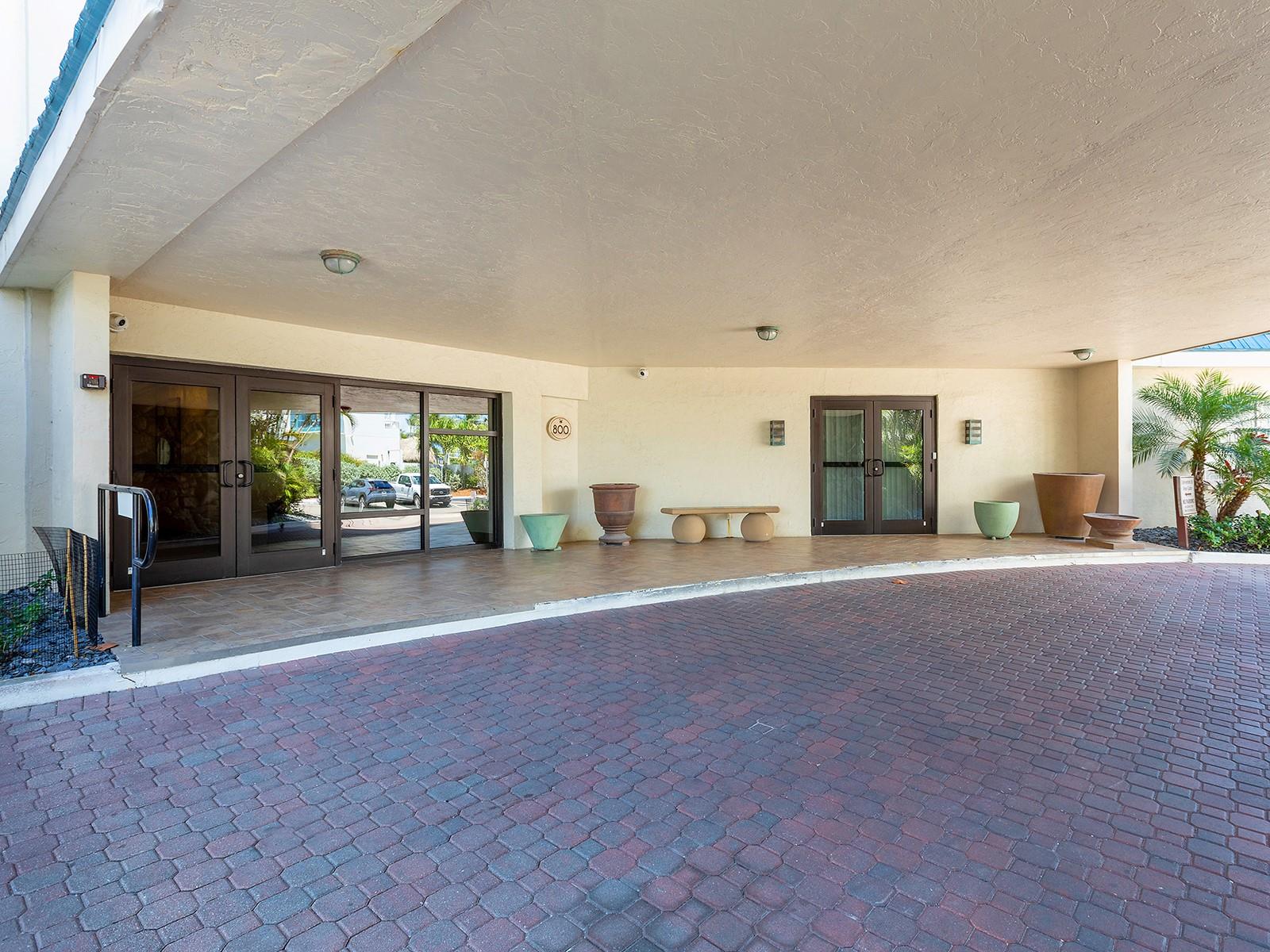800 BENJAMIN FRANKLIN DR #304, SARASOTA, FL, 34236