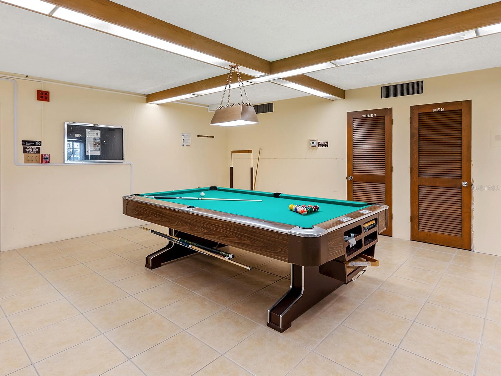 800 BENJAMIN FRANKLIN DR #304, SARASOTA, FL, 34236