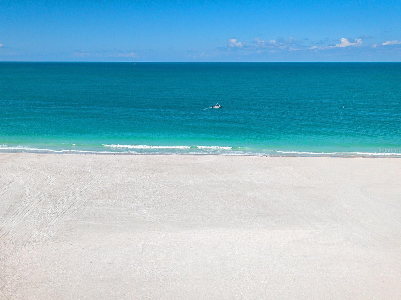 800 BENJAMIN FRANKLIN DR #304, SARASOTA, FL, 34236