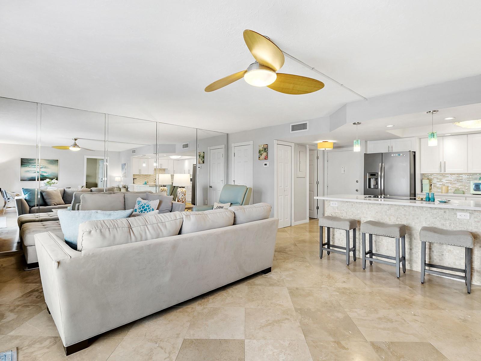 800 BENJAMIN FRANKLIN DR #304, SARASOTA, FL, 34236