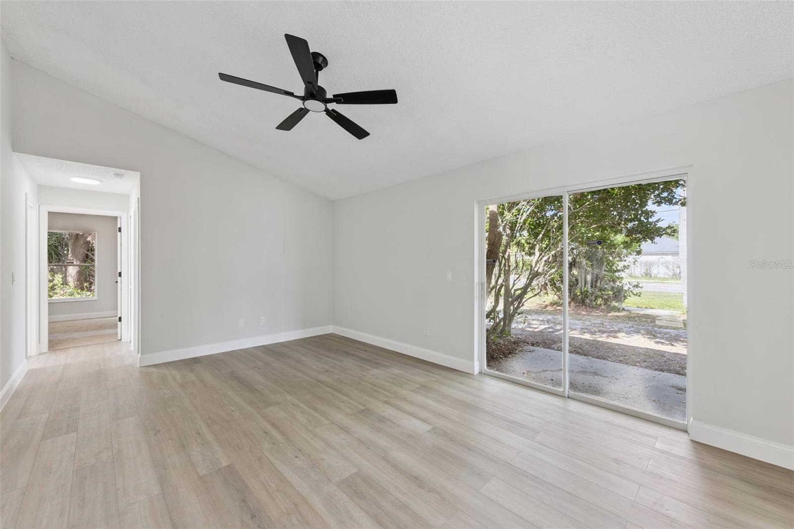 2401 DAFFADIL TER, SANFORD, FL, 32771
