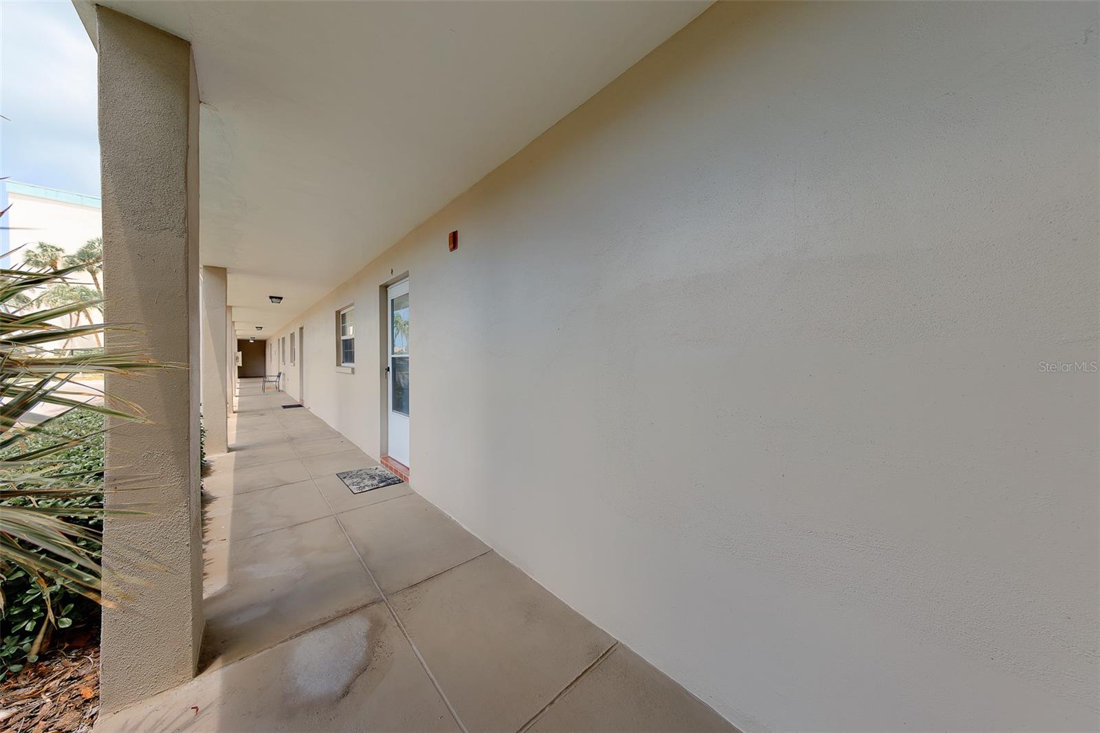 10215 REGAL DR #4, LARGO, FL, 33774