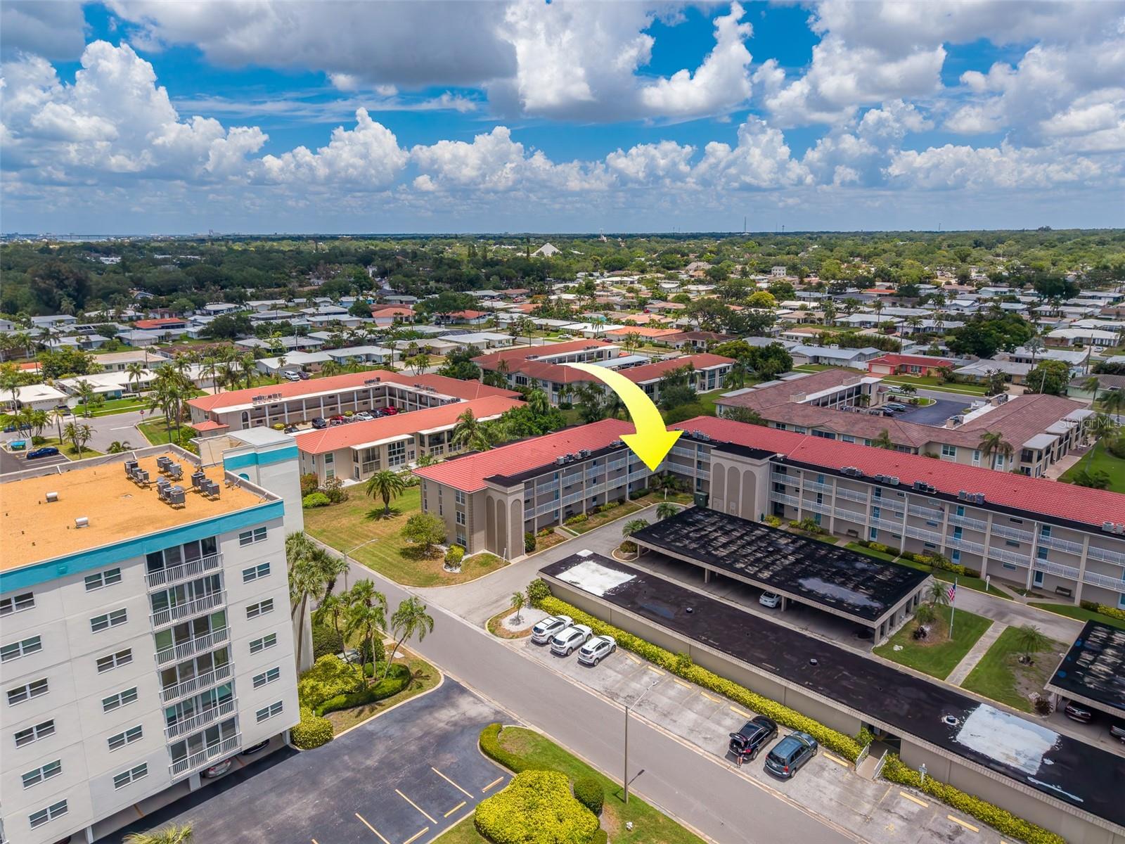10215 REGAL DR #4, LARGO, FL, 33774