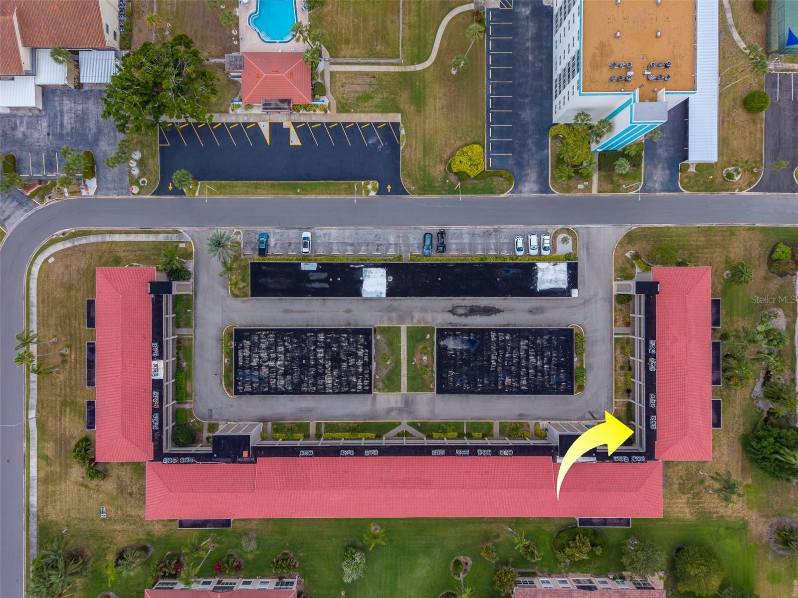 10215 REGAL DR #4, LARGO, FL, 33774