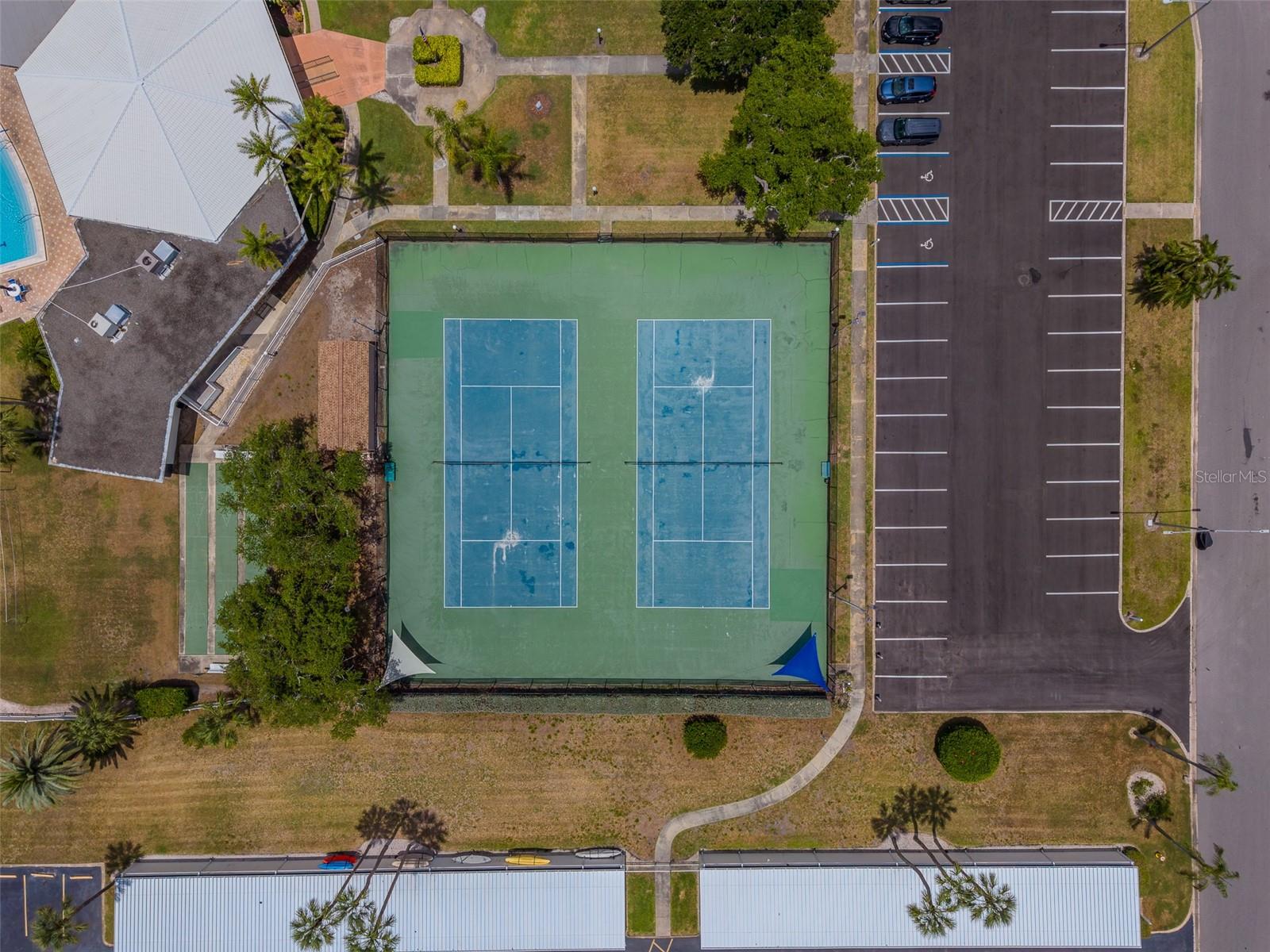 10215 REGAL DR #4, LARGO, FL, 33774
