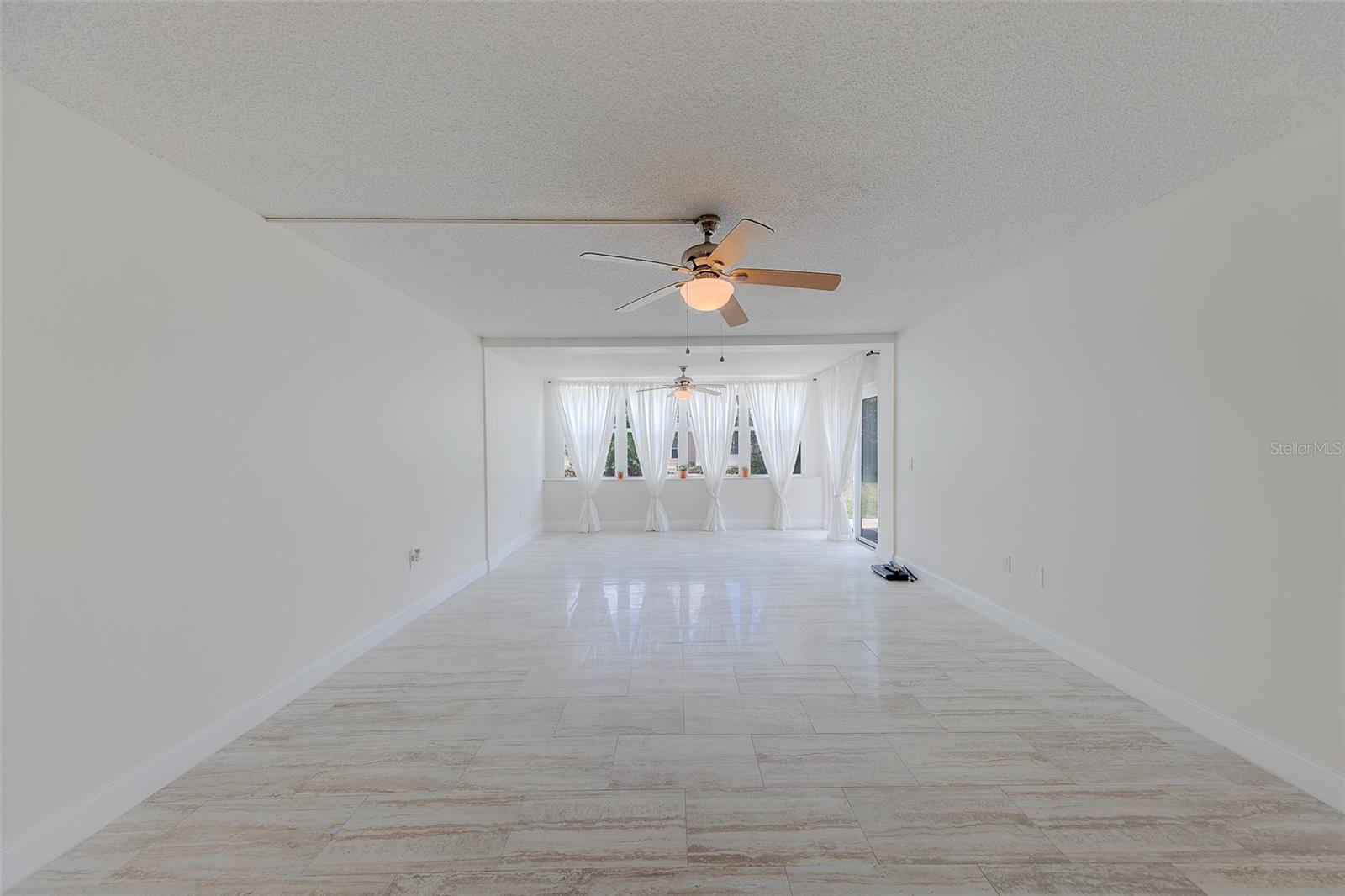 10215 REGAL DR #4, LARGO, FL, 33774