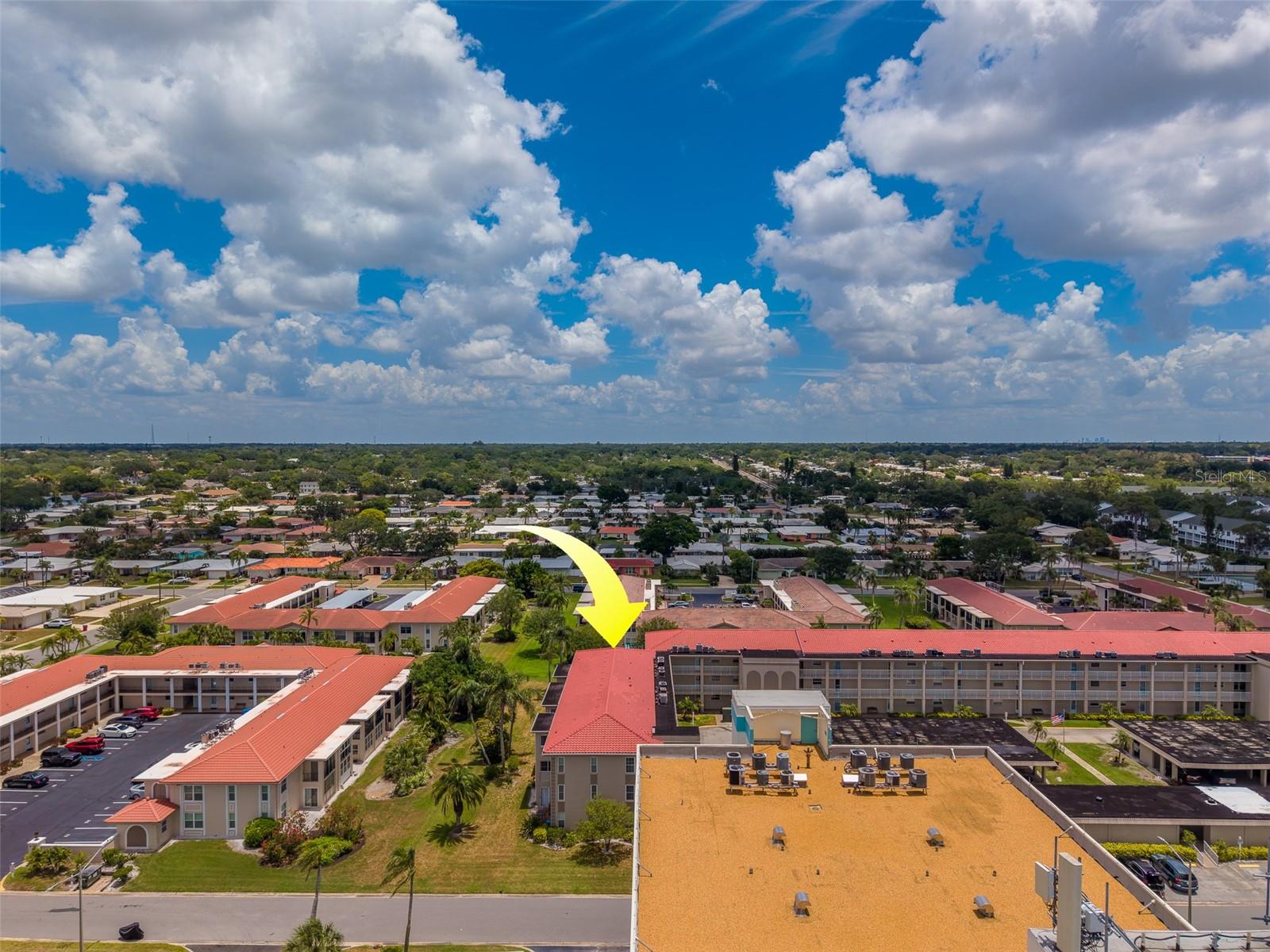 10215 REGAL DR #4, LARGO, FL, 33774