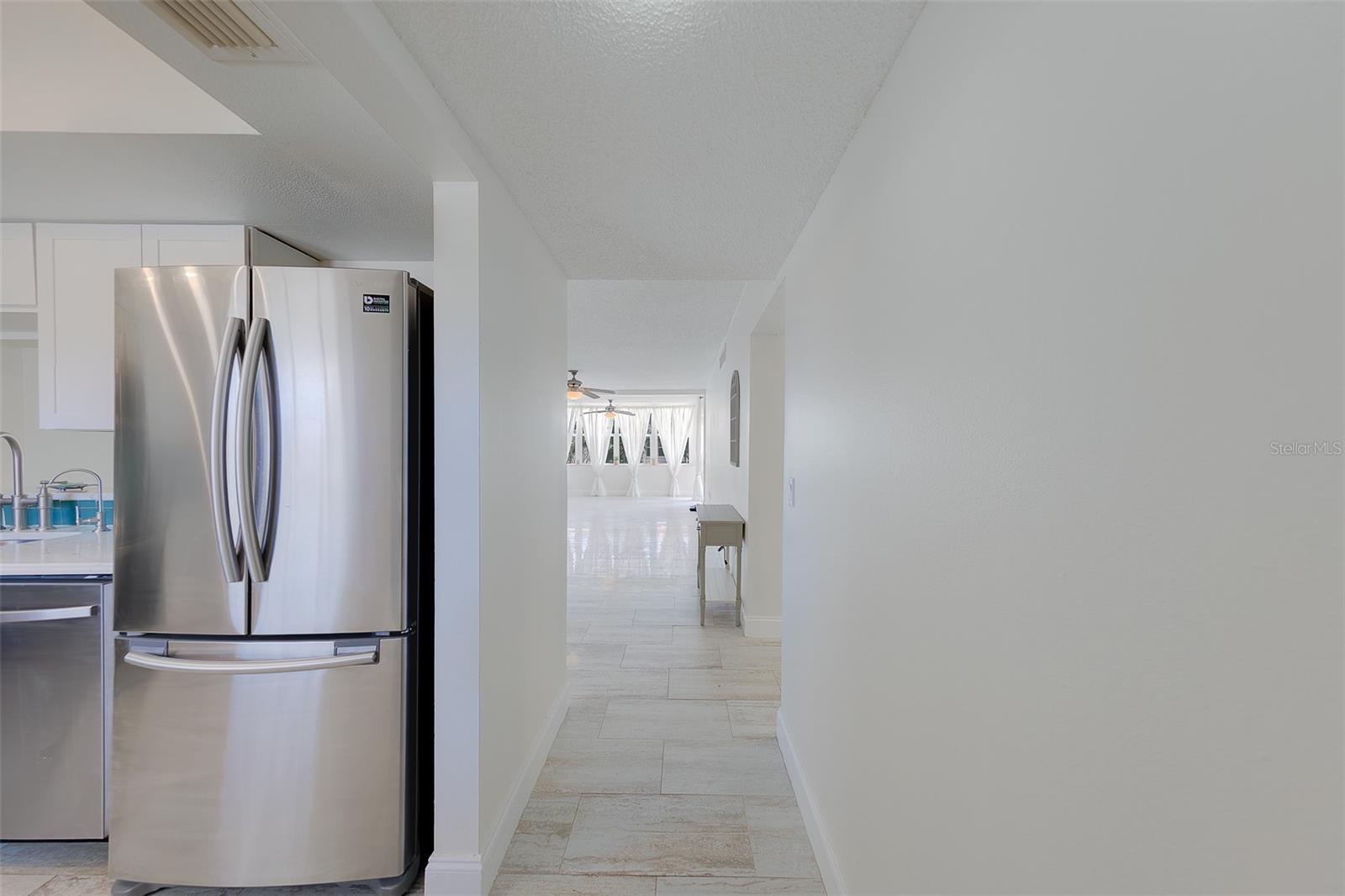 10215 REGAL DR #4, LARGO, FL, 33774