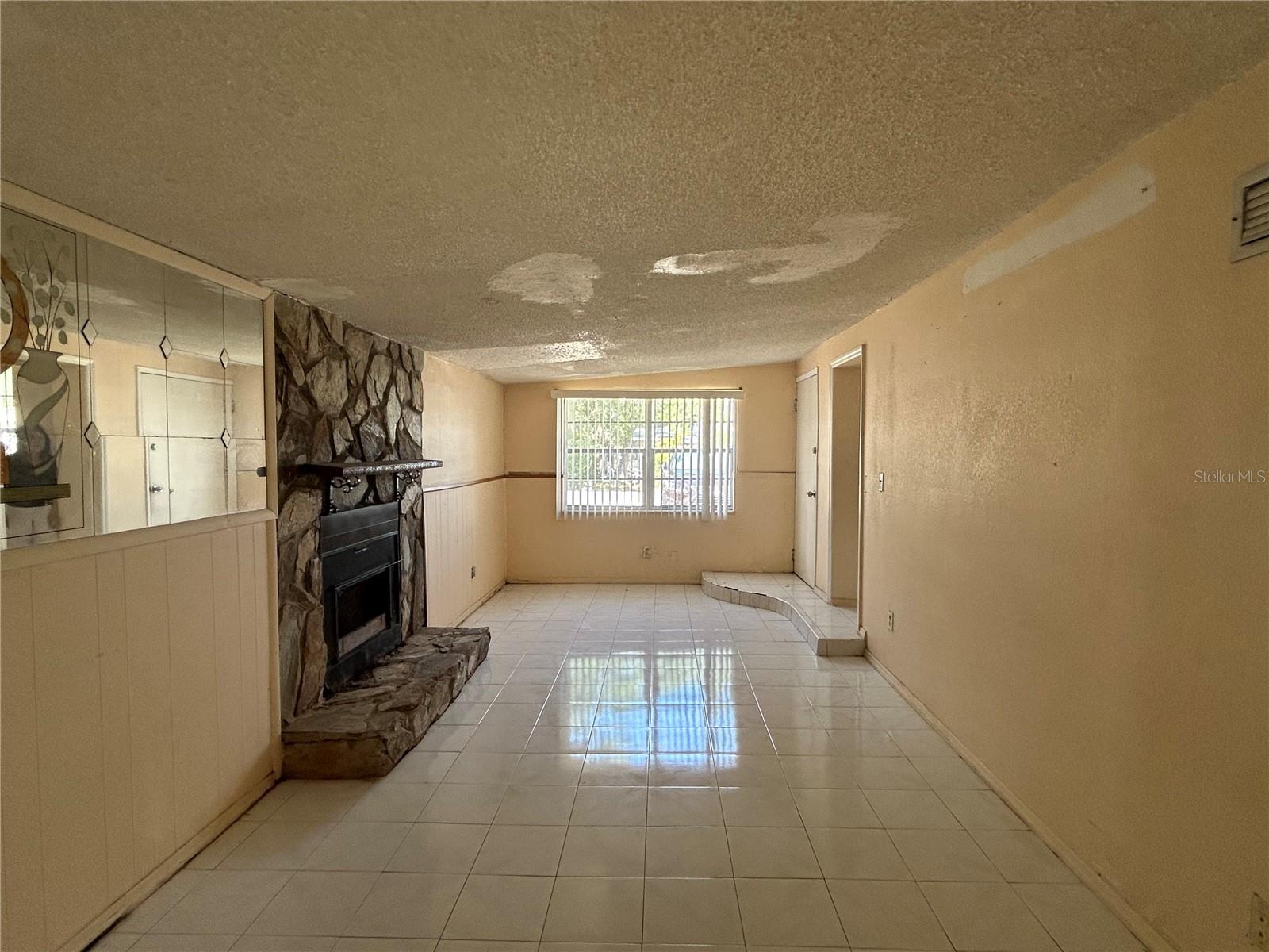 6328 30TH WAY N, ST PETERSBURG, FL, 33702