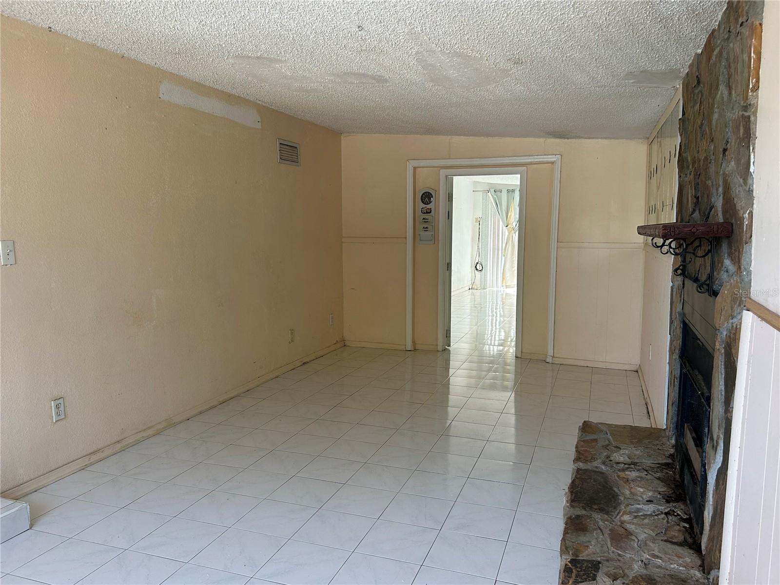 6328 30TH WAY N, ST PETERSBURG, FL, 33702