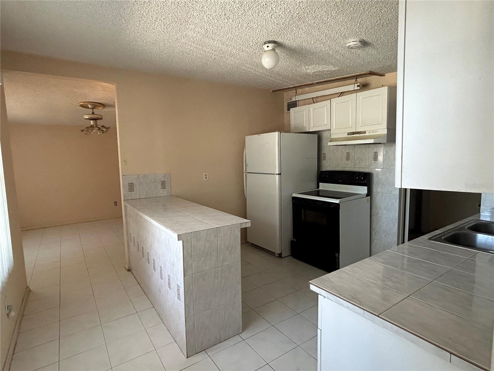 6328 30TH WAY N, ST PETERSBURG, FL, 33702
