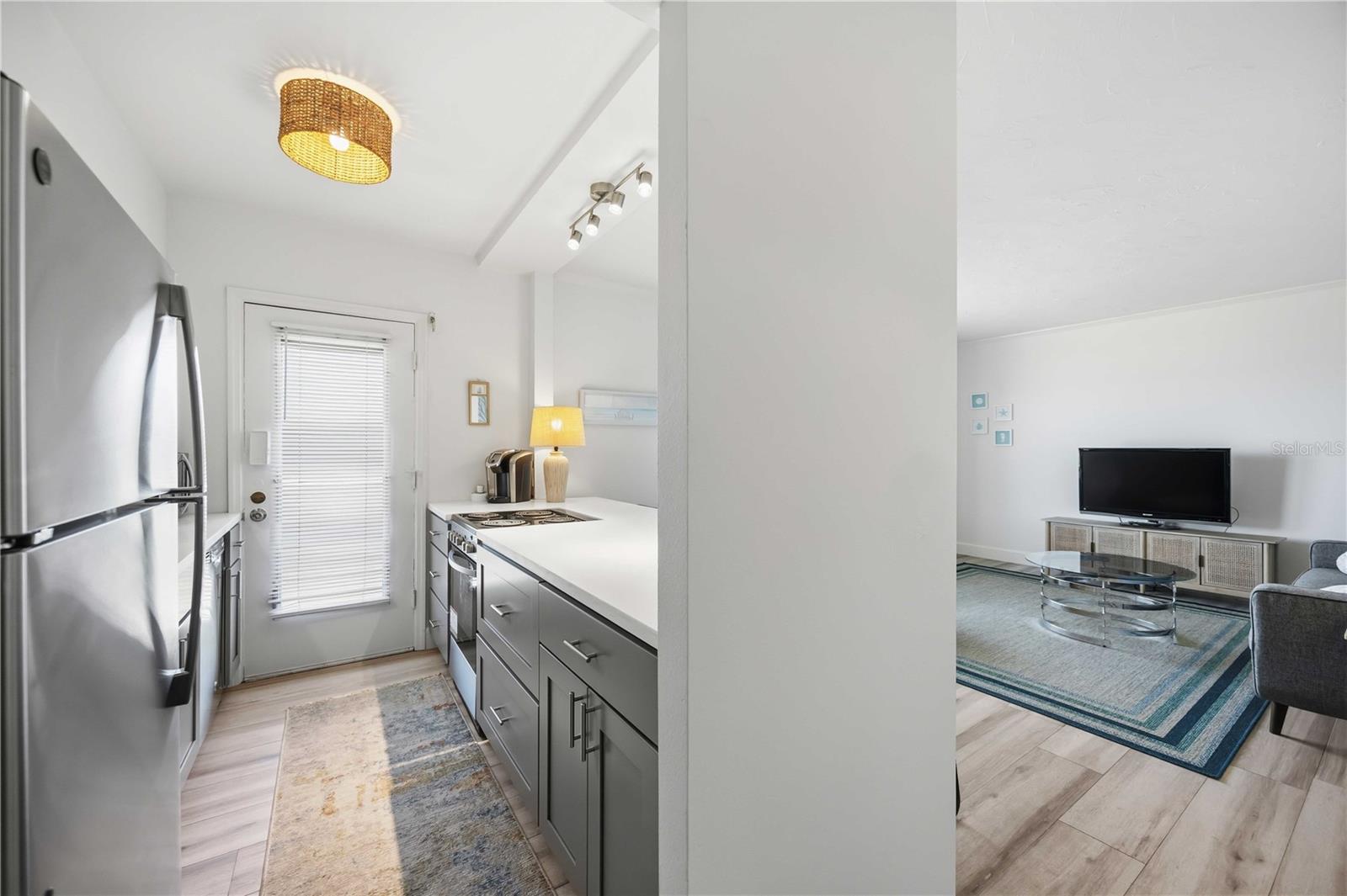 765 JOHN RINGLING BLVD #5, SARASOTA, FL, 34236