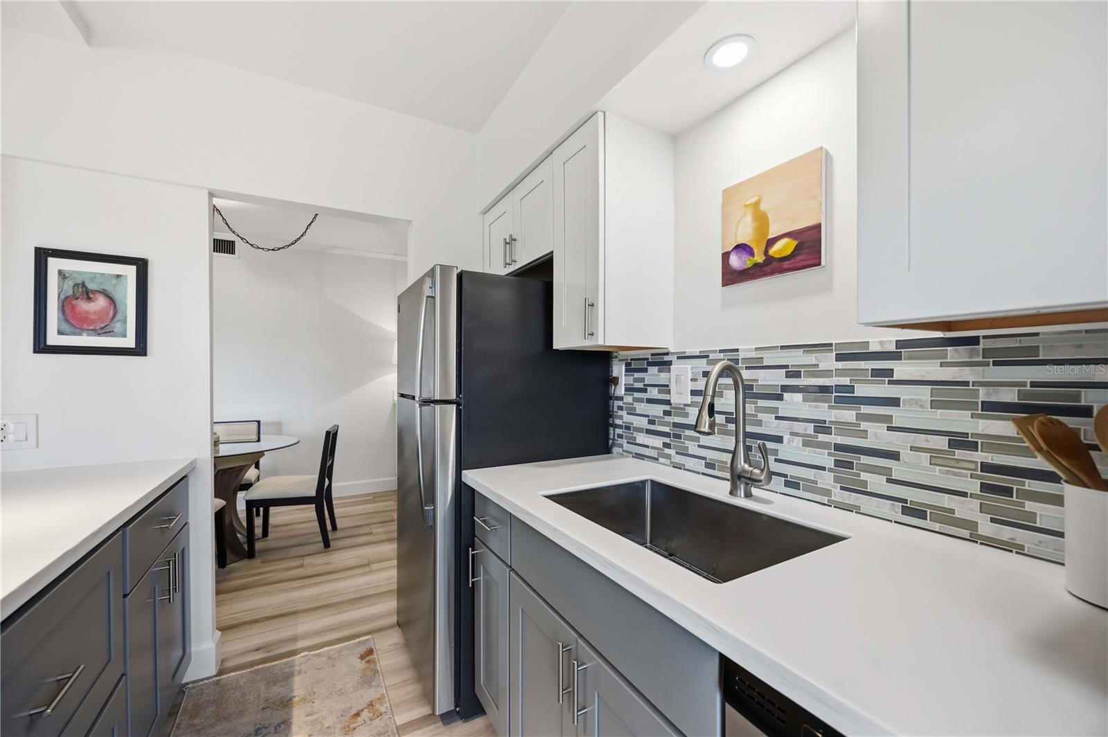 765 JOHN RINGLING BLVD #5, SARASOTA, FL, 34236