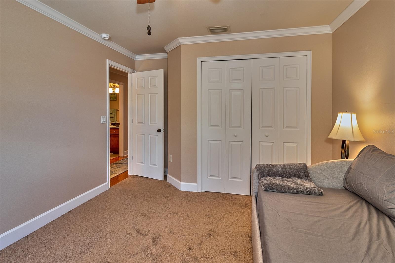 6211 S MACDILL AVE #2, TAMPA, FL, 33611