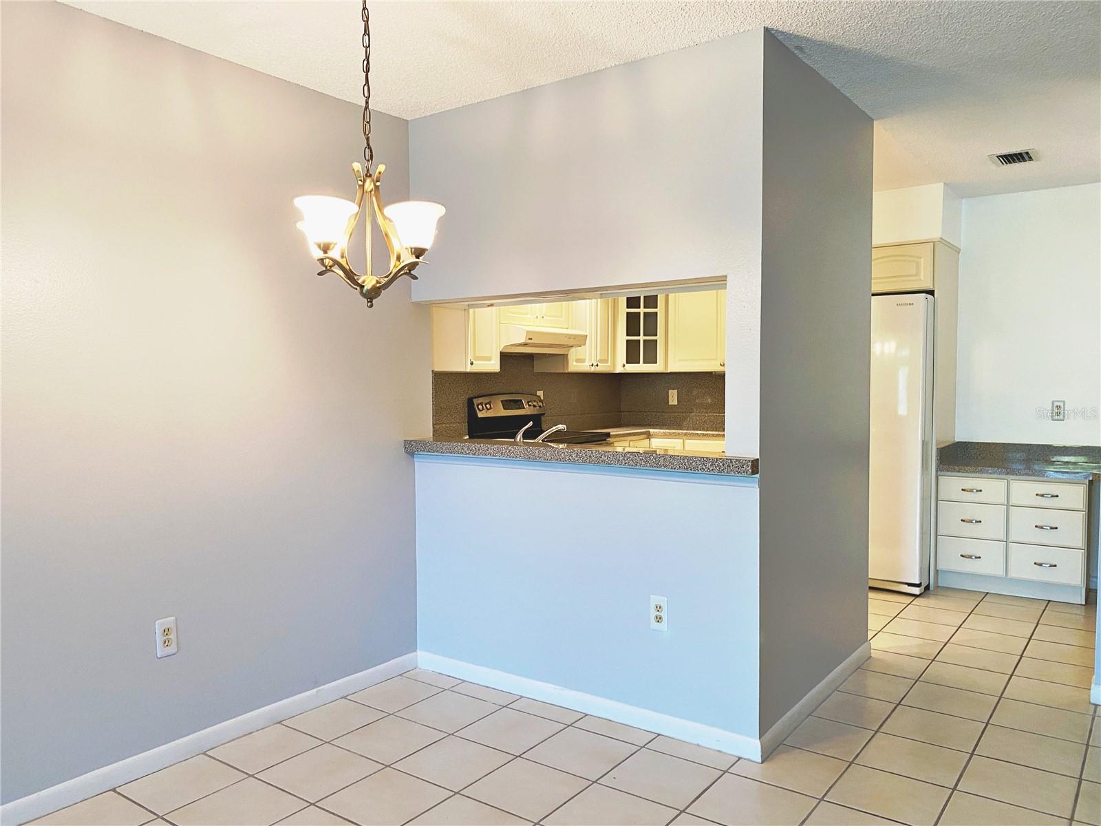 2700 NEBRASKA AVE #5-105, PALM HARBOR, FL, 34684
