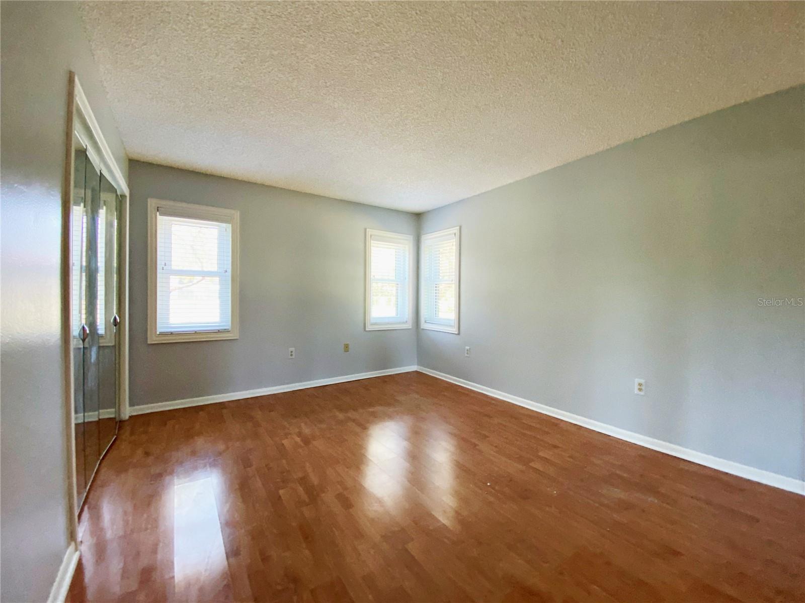 2700 NEBRASKA AVE #5-105, PALM HARBOR, FL, 34684