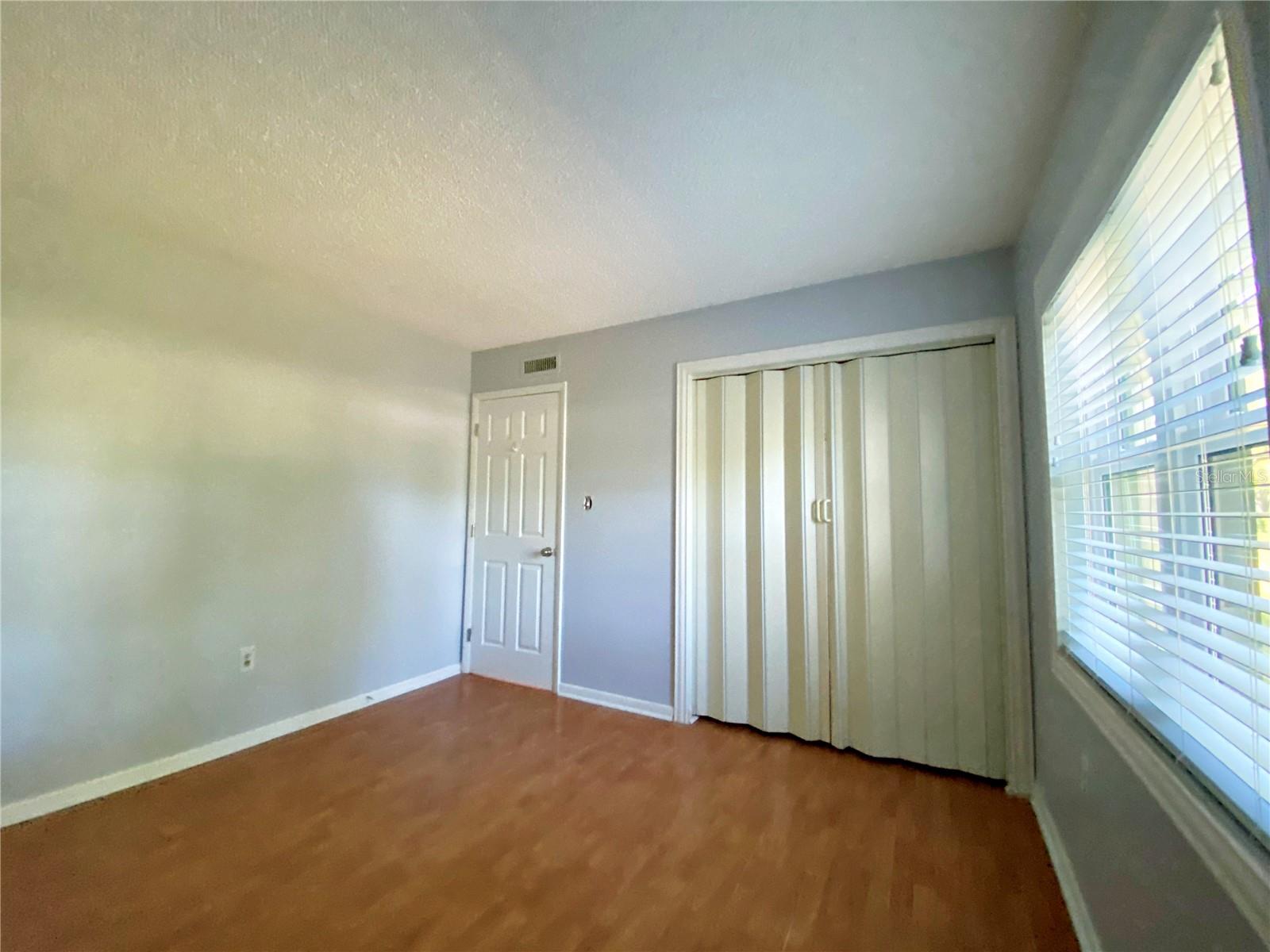2700 NEBRASKA AVE #5-105, PALM HARBOR, FL, 34684