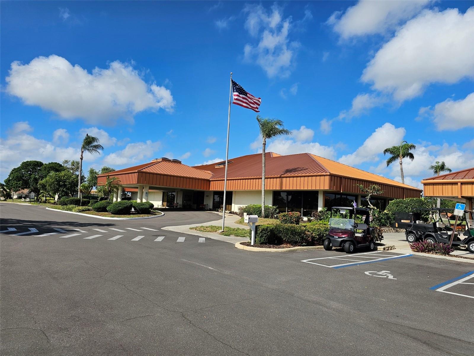 4202 CADDIE DR E #201, BRADENTON, FL, 34203
