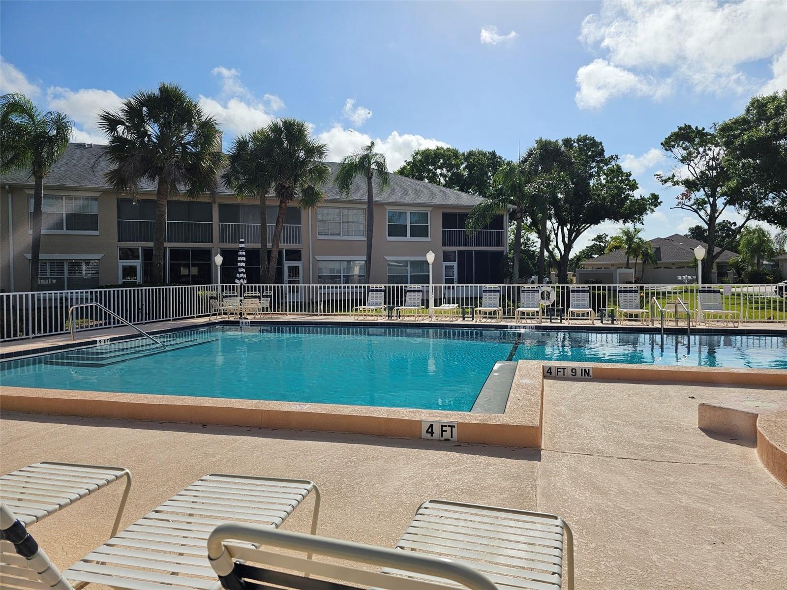 4202 CADDIE DR E #201, BRADENTON, FL, 34203