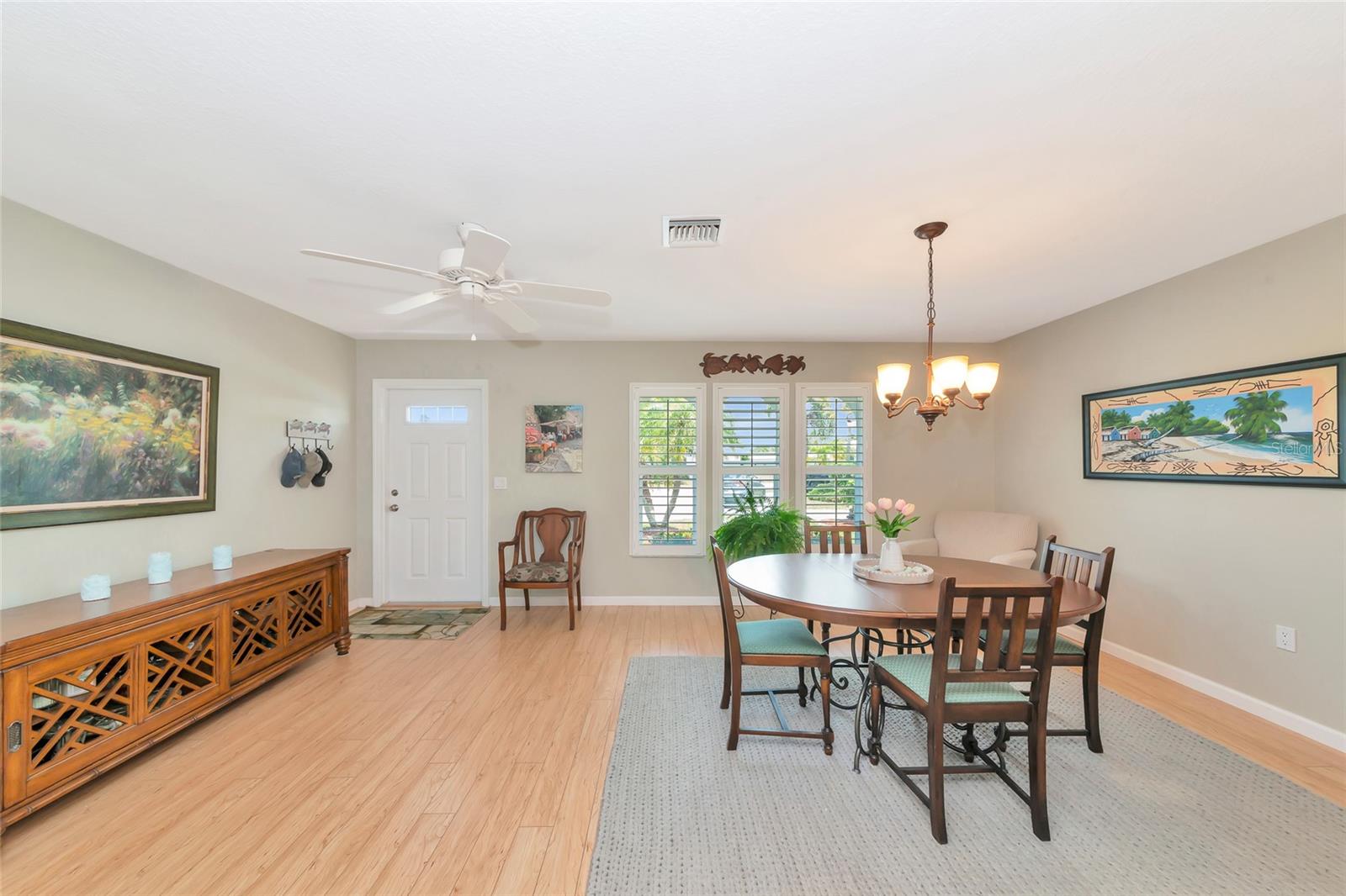 422 CIRCLEWOOD DR #H6, VENICE, FL, 34293