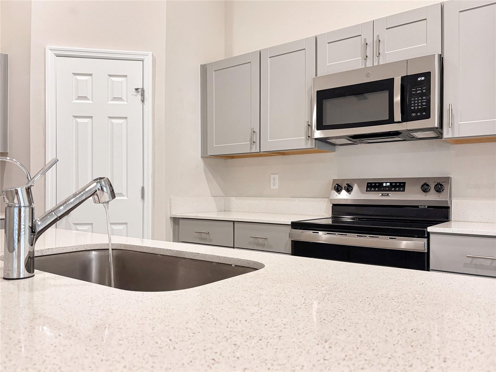 2279 CANYON OAK DR, DAVENPORT, FL, 33837