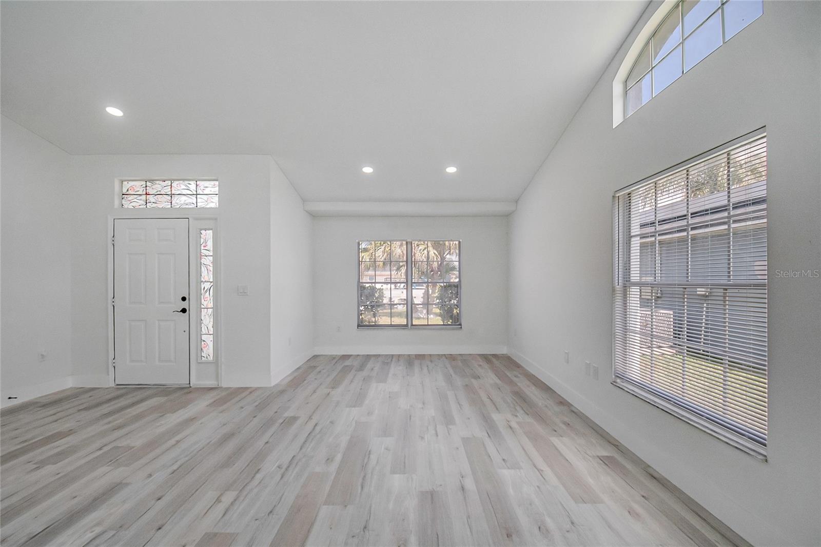 2437 HYBRID DR, KISSIMMEE, FL, 34758