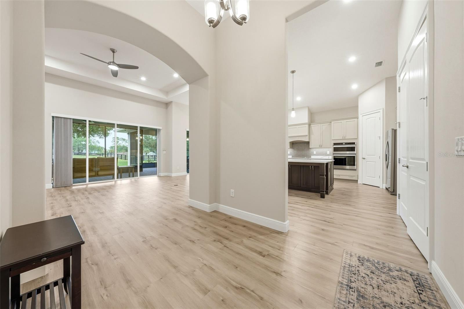 5066 GREENS DR, LADY LAKE, FL, 32159