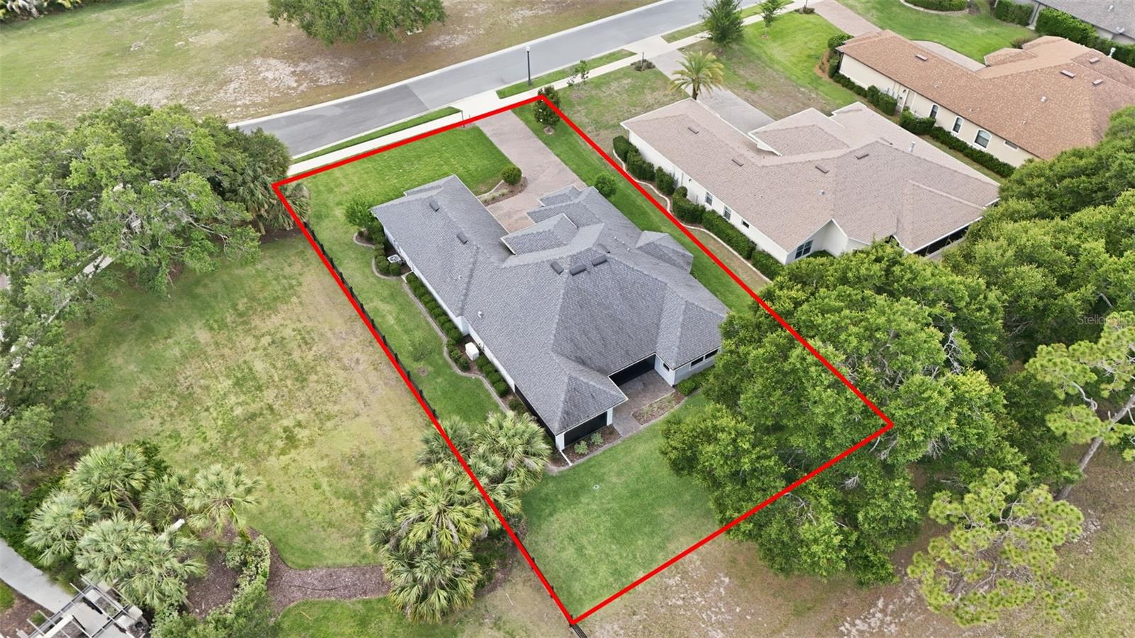 5066 GREENS DR, LADY LAKE, FL, 32159